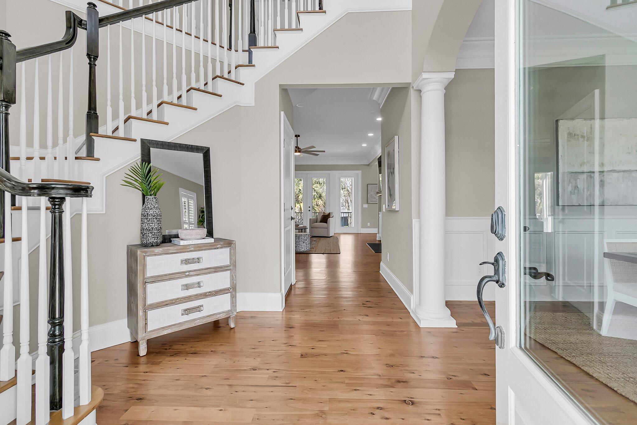 4922 Sound View Drive
