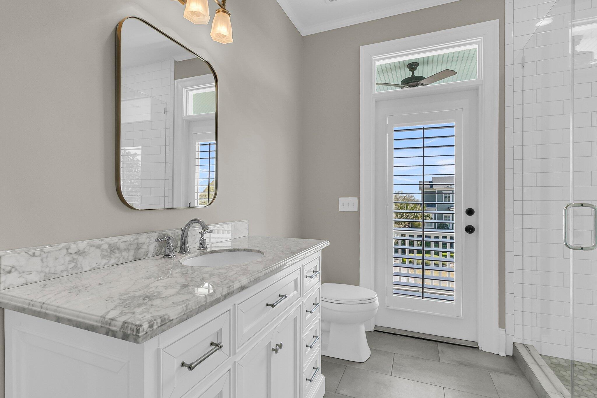 4922 Sound View Drive