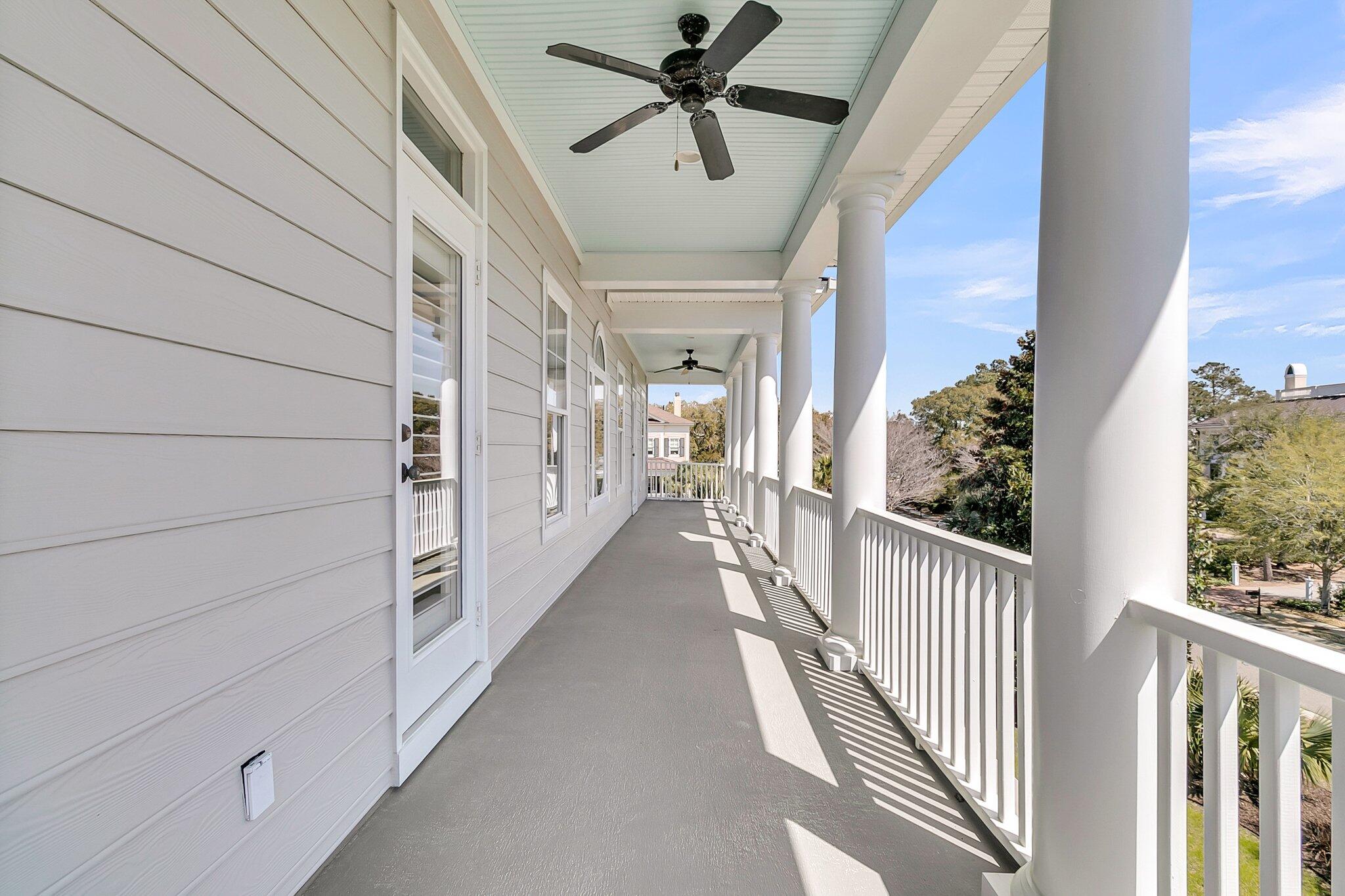 4922 Sound View Drive