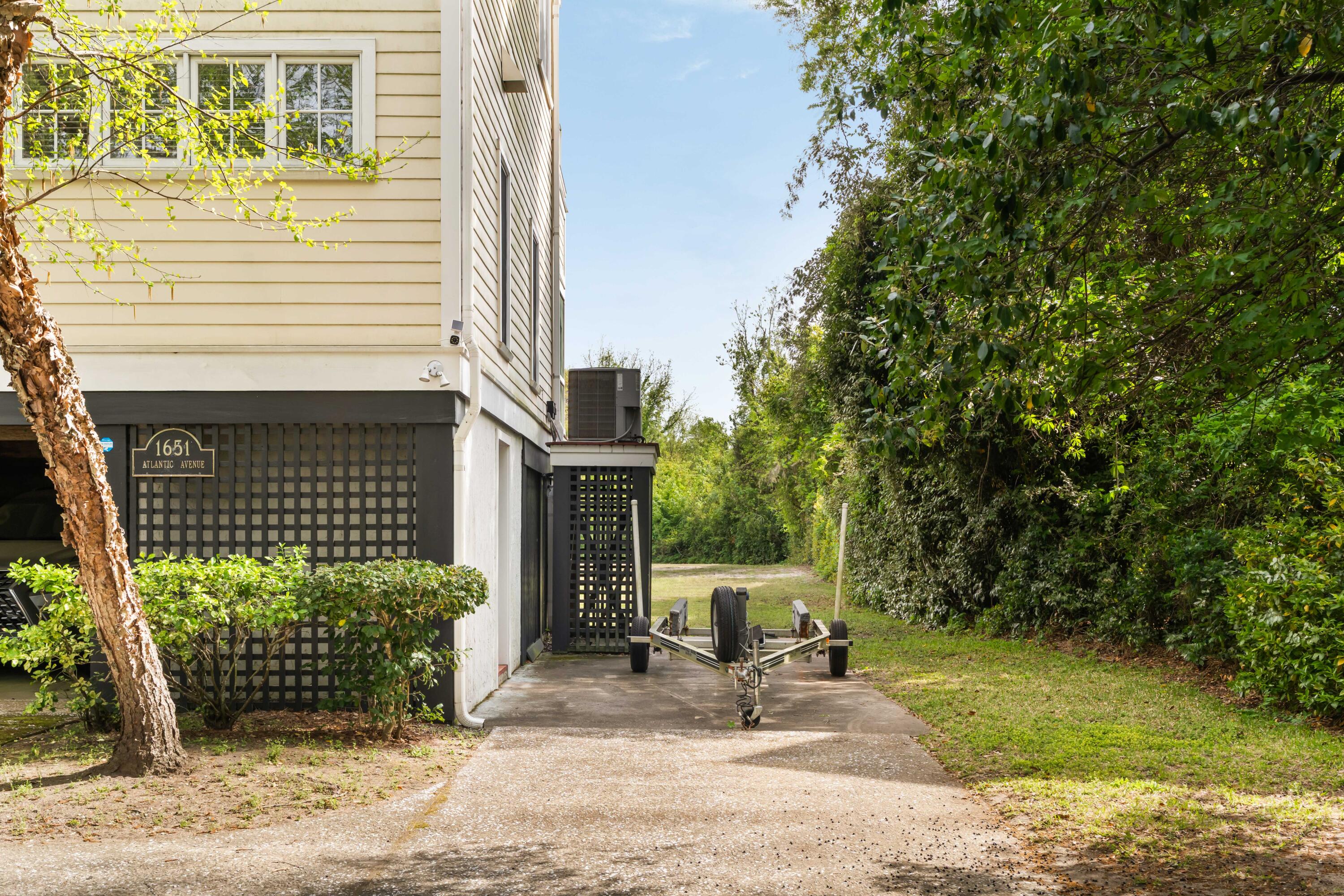 1651 Atlantic Avenue