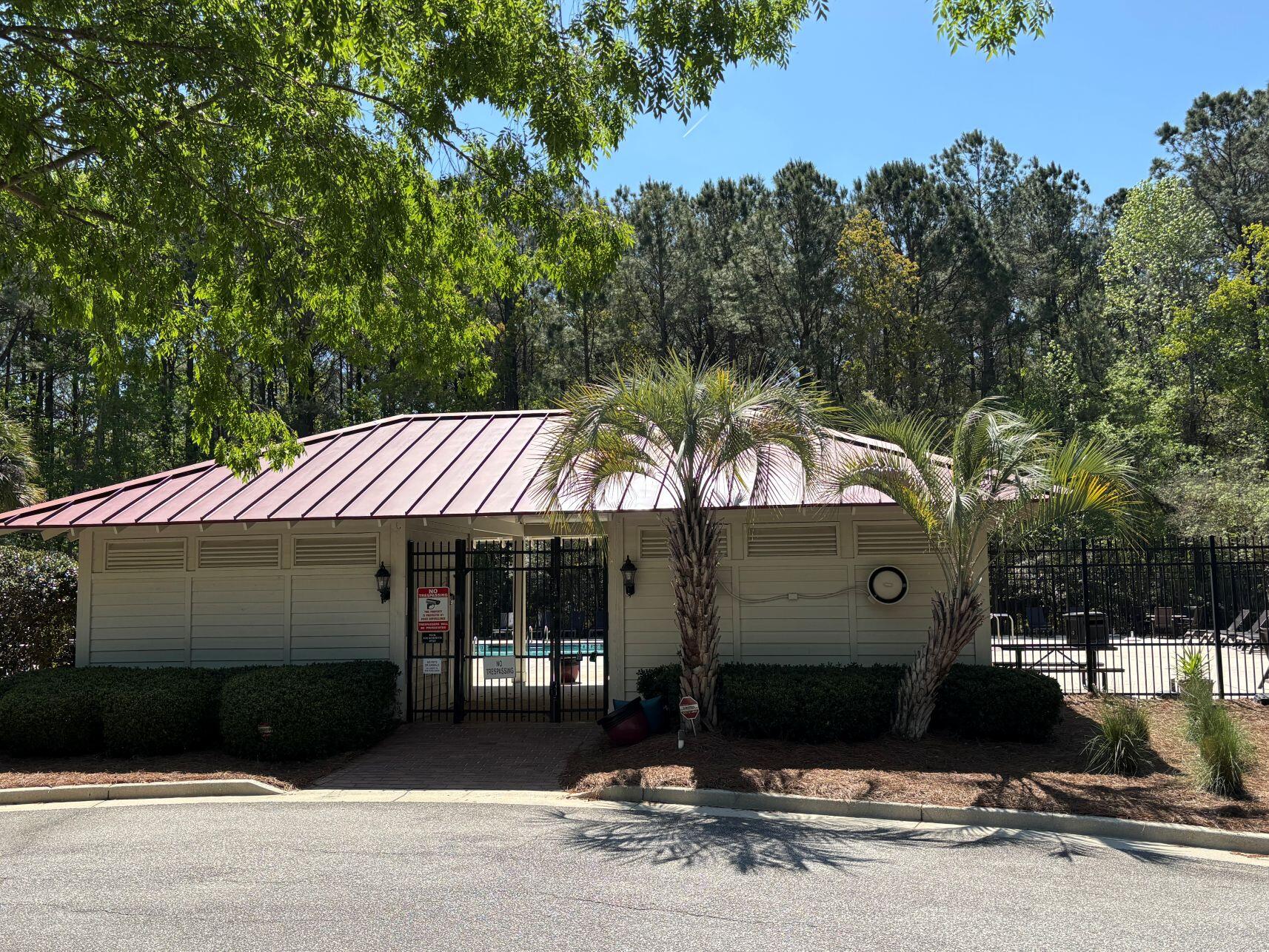 287 Commonwealth Road