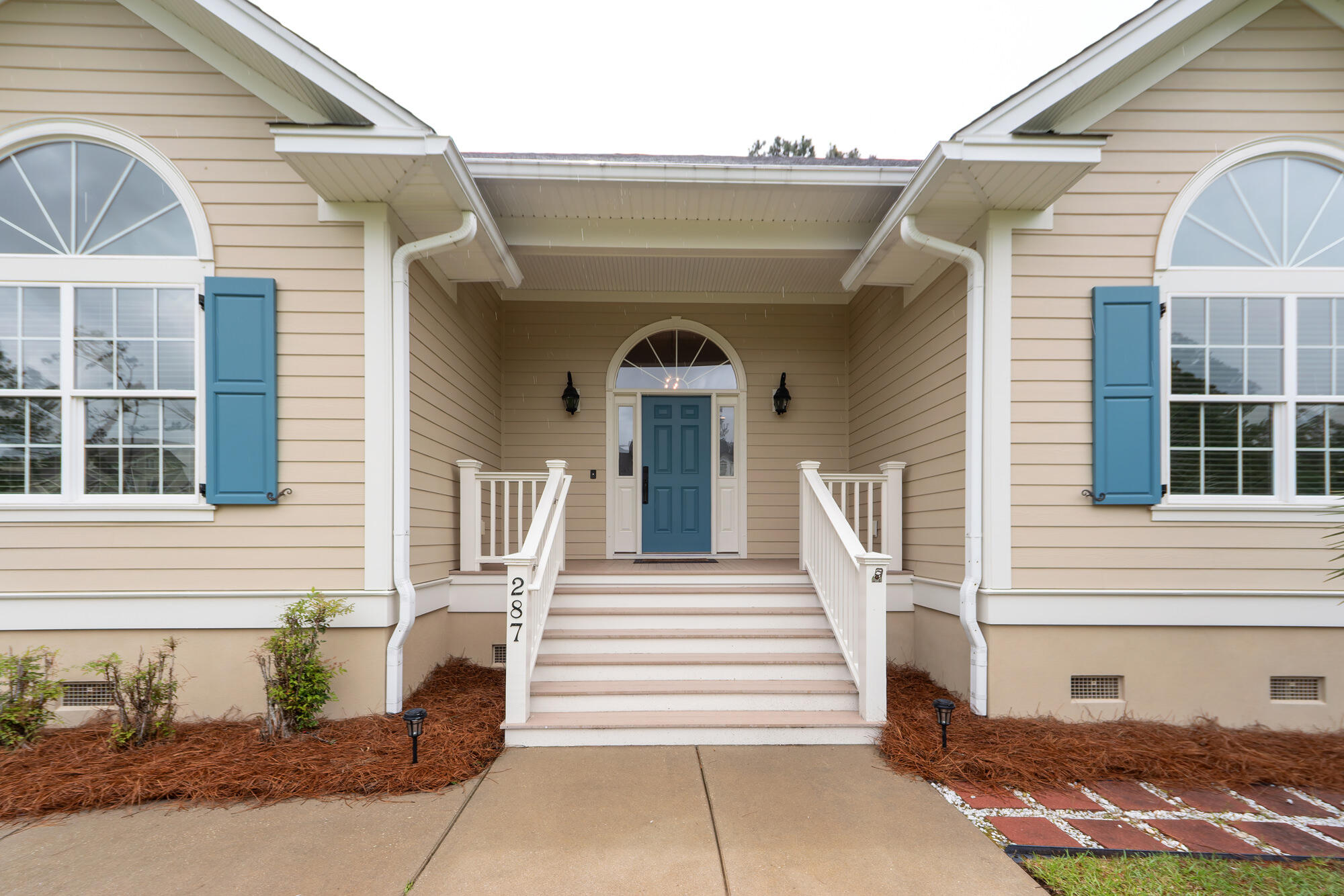 287 Commonwealth Road