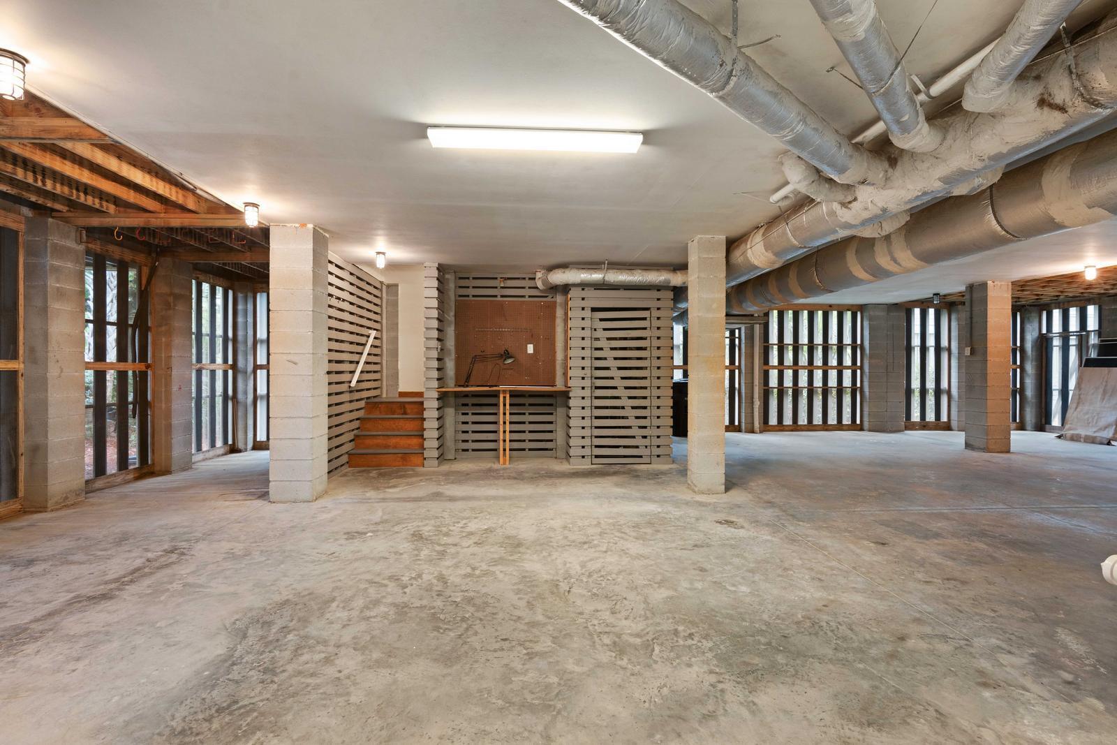 282 River Oak Drive