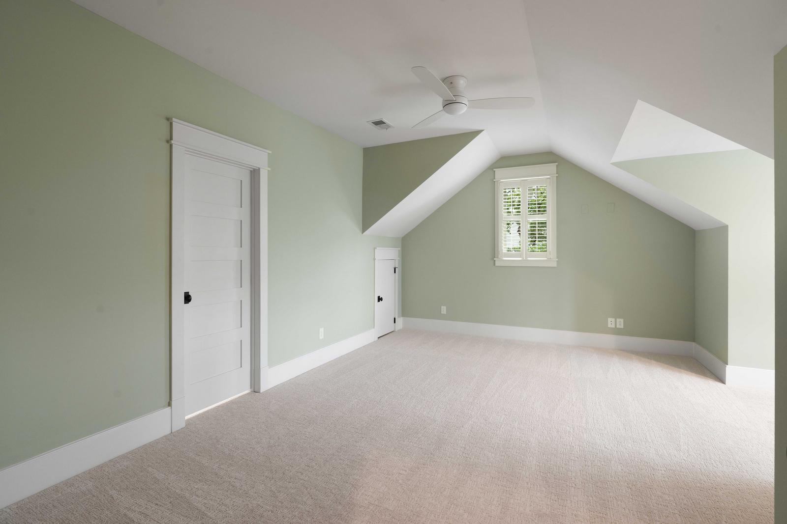 282 River Oak Drive