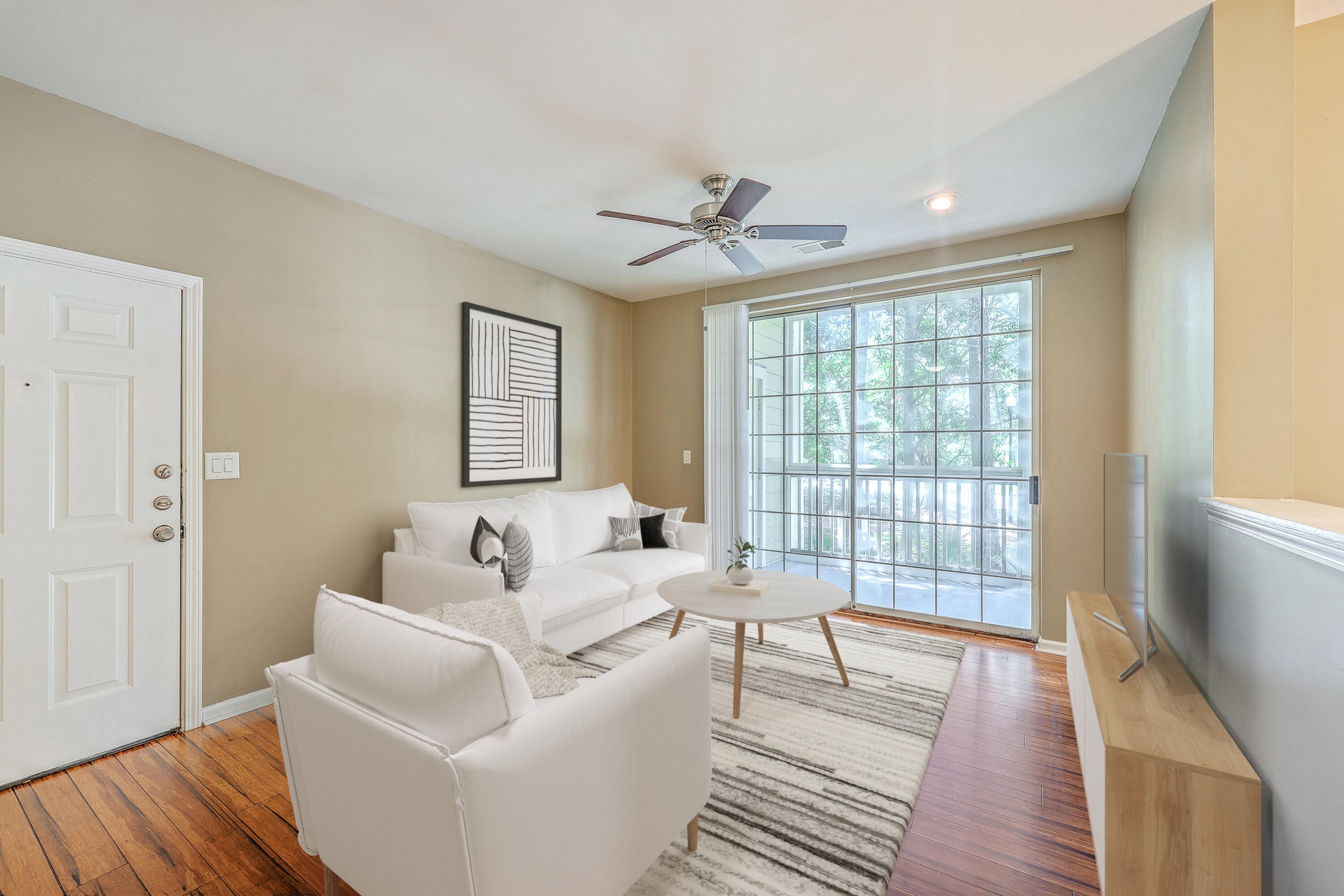 1600 Long Grove Drive # 1318, Mount Pleasant Unit: 1318