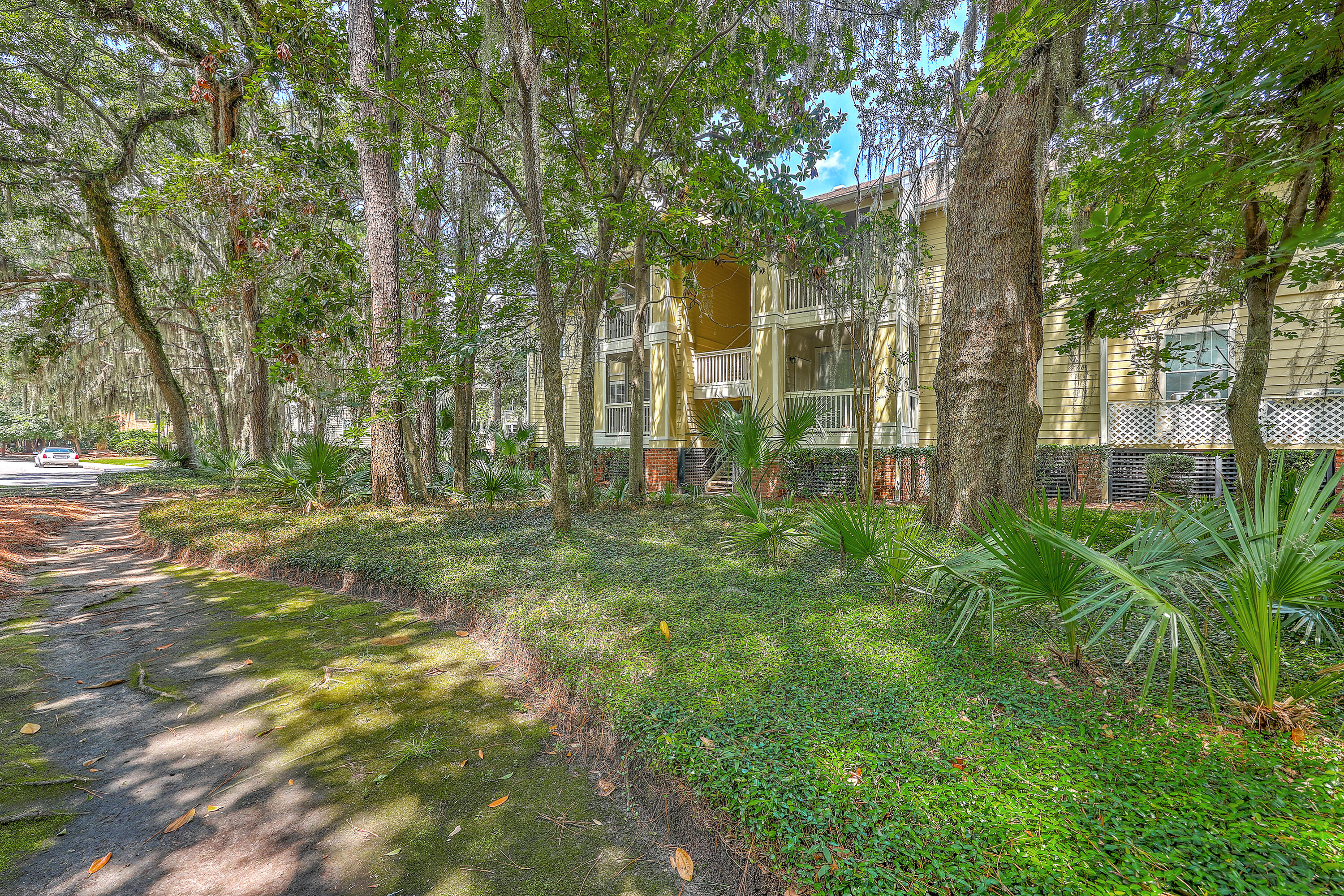 1600 Long Grove Drive # 1318, Mount Pleasant Unit: 1318