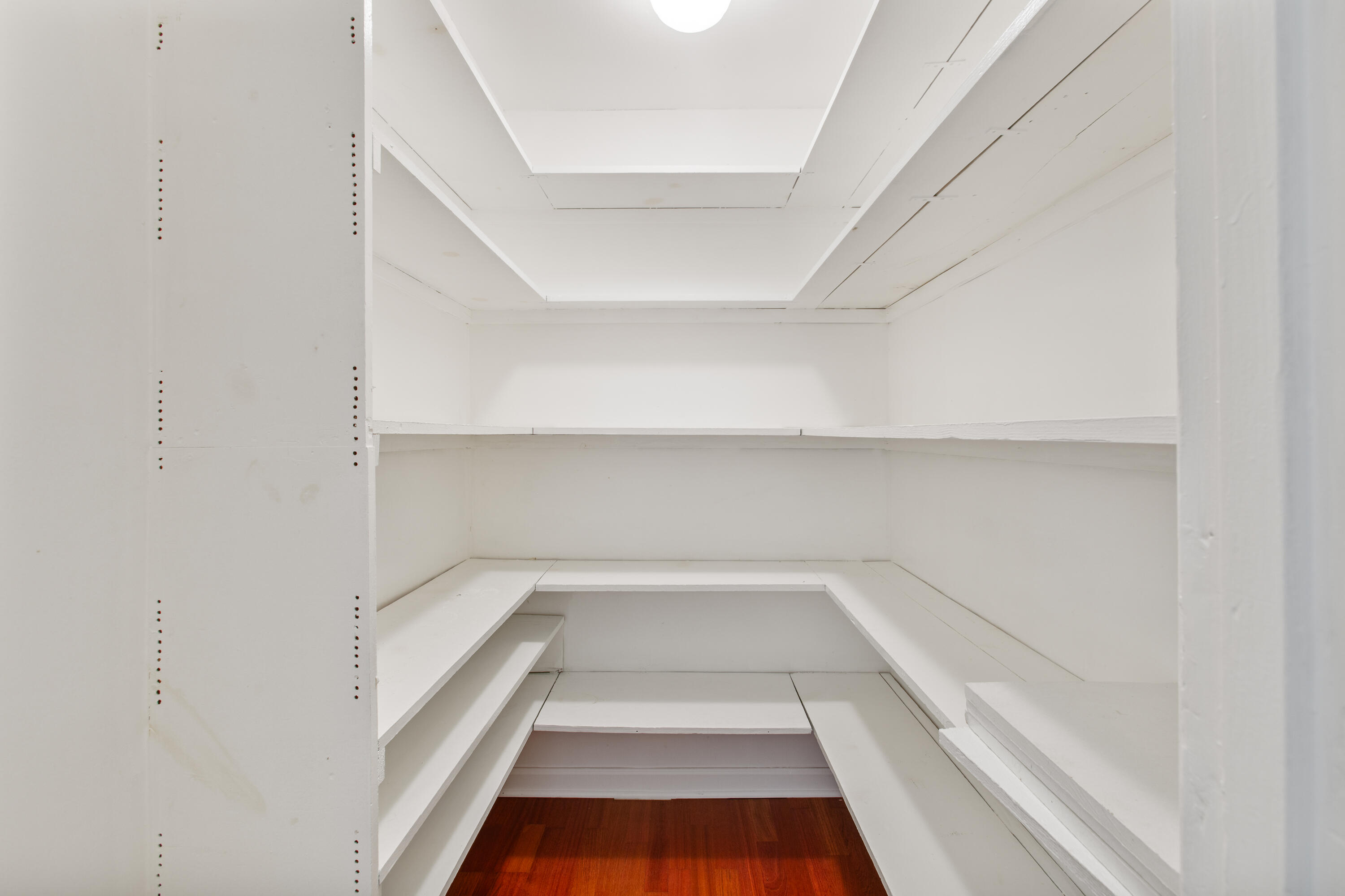 113 Center Street