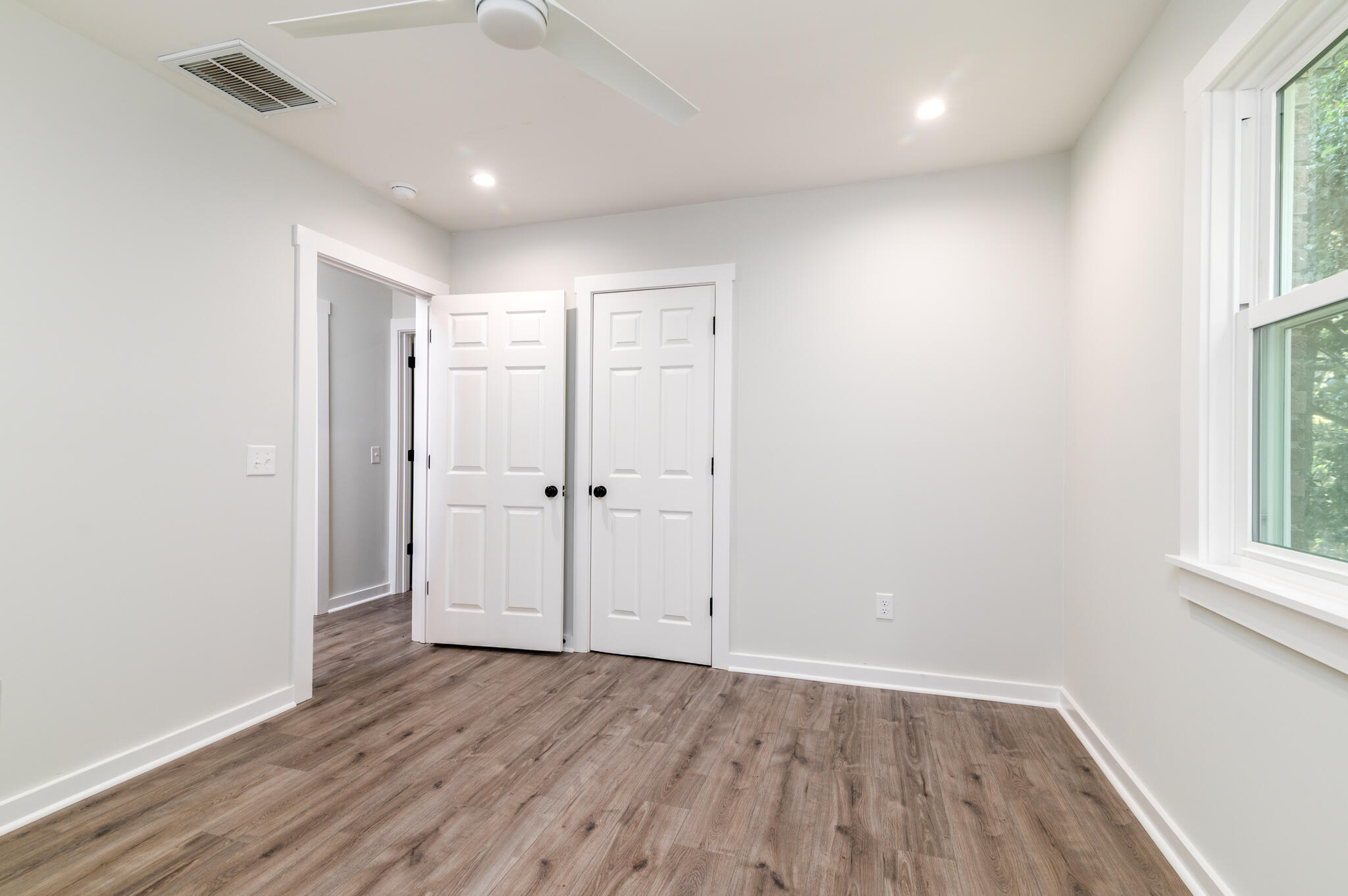 1729 Heritage Park Road