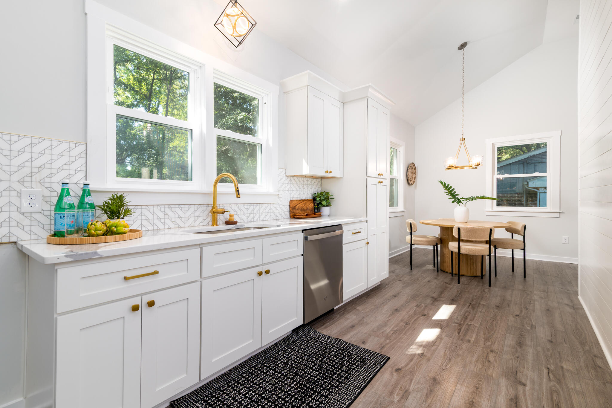 1729 Heritage Park Road