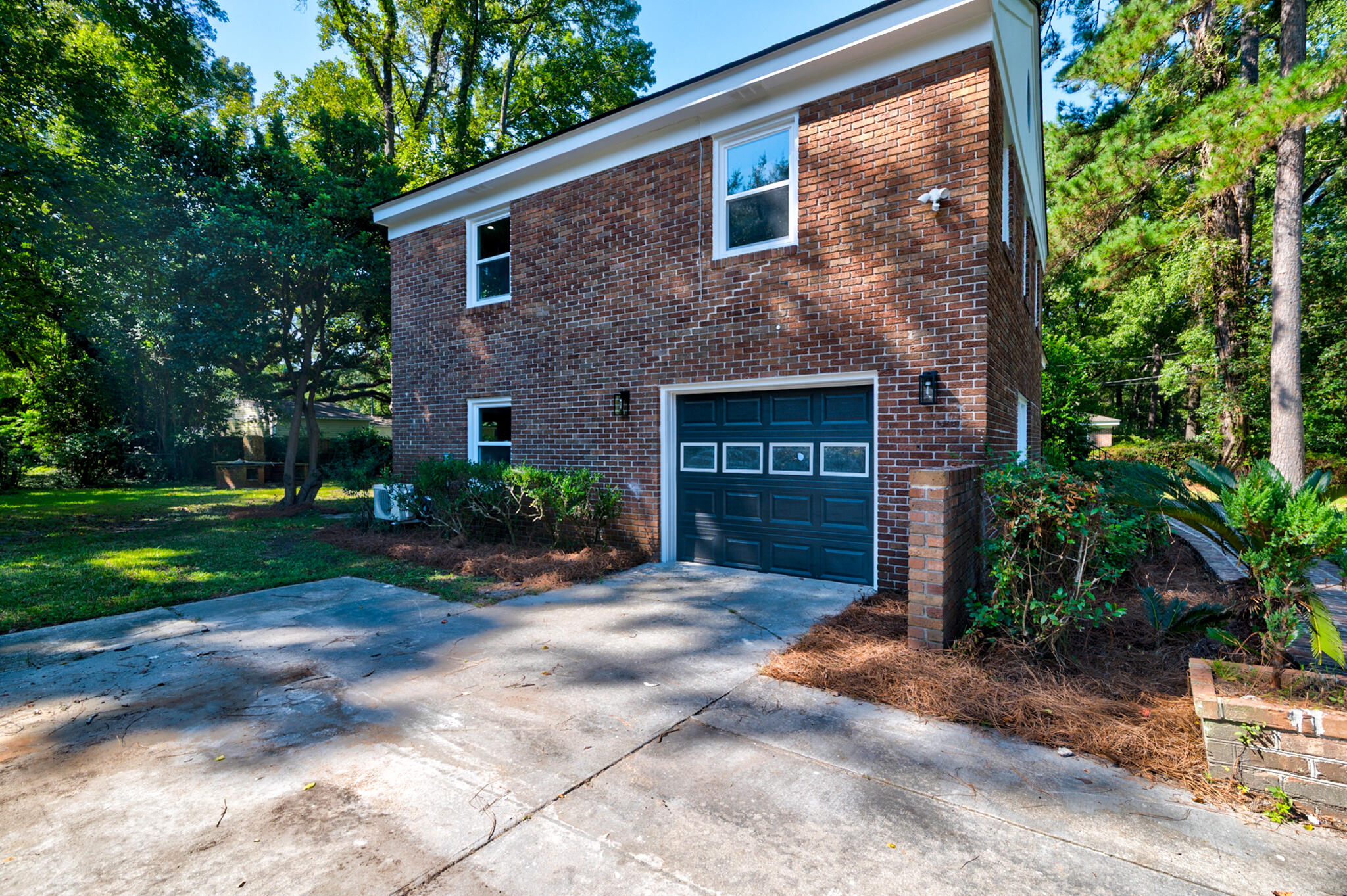 1729 Heritage Park Road