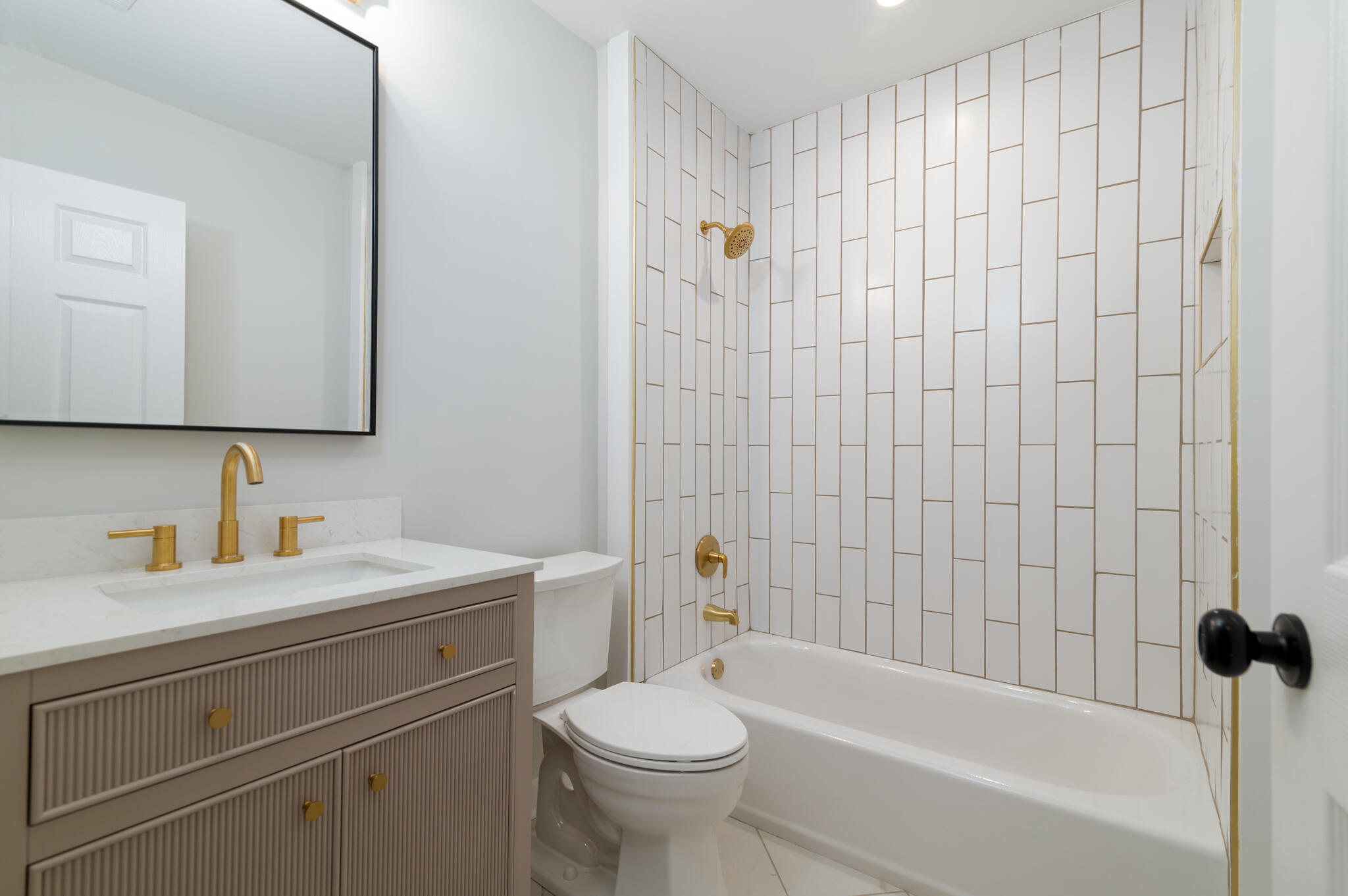 1729 Heritage Park Road