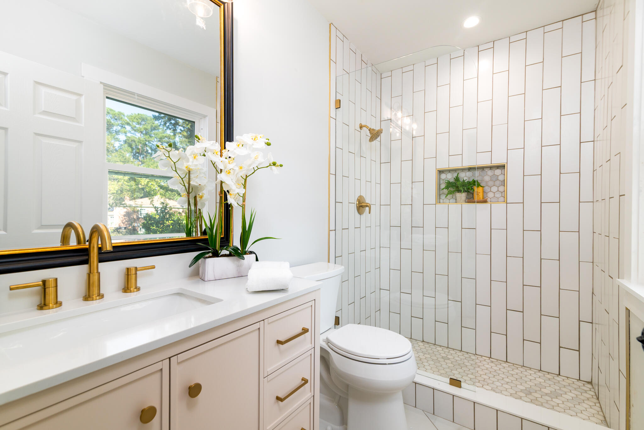 1729 Heritage Park Road