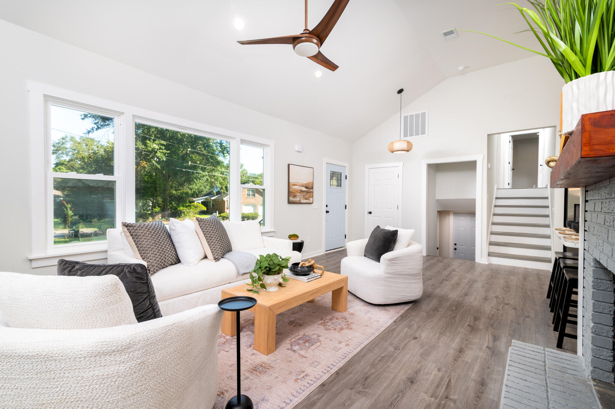 1729 Heritage Park Road