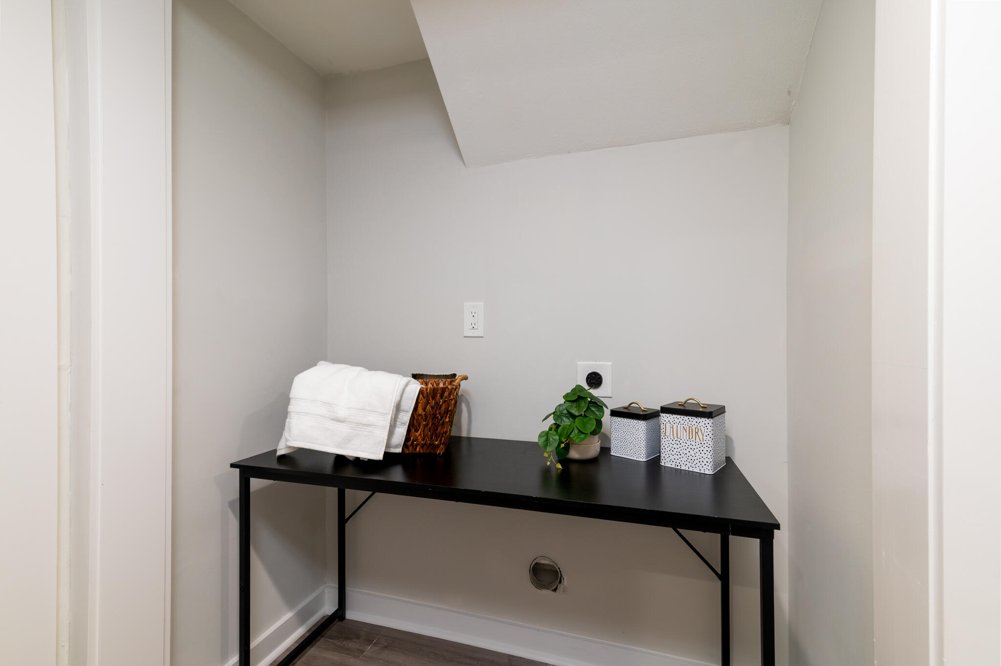 1729 Heritage Park Road