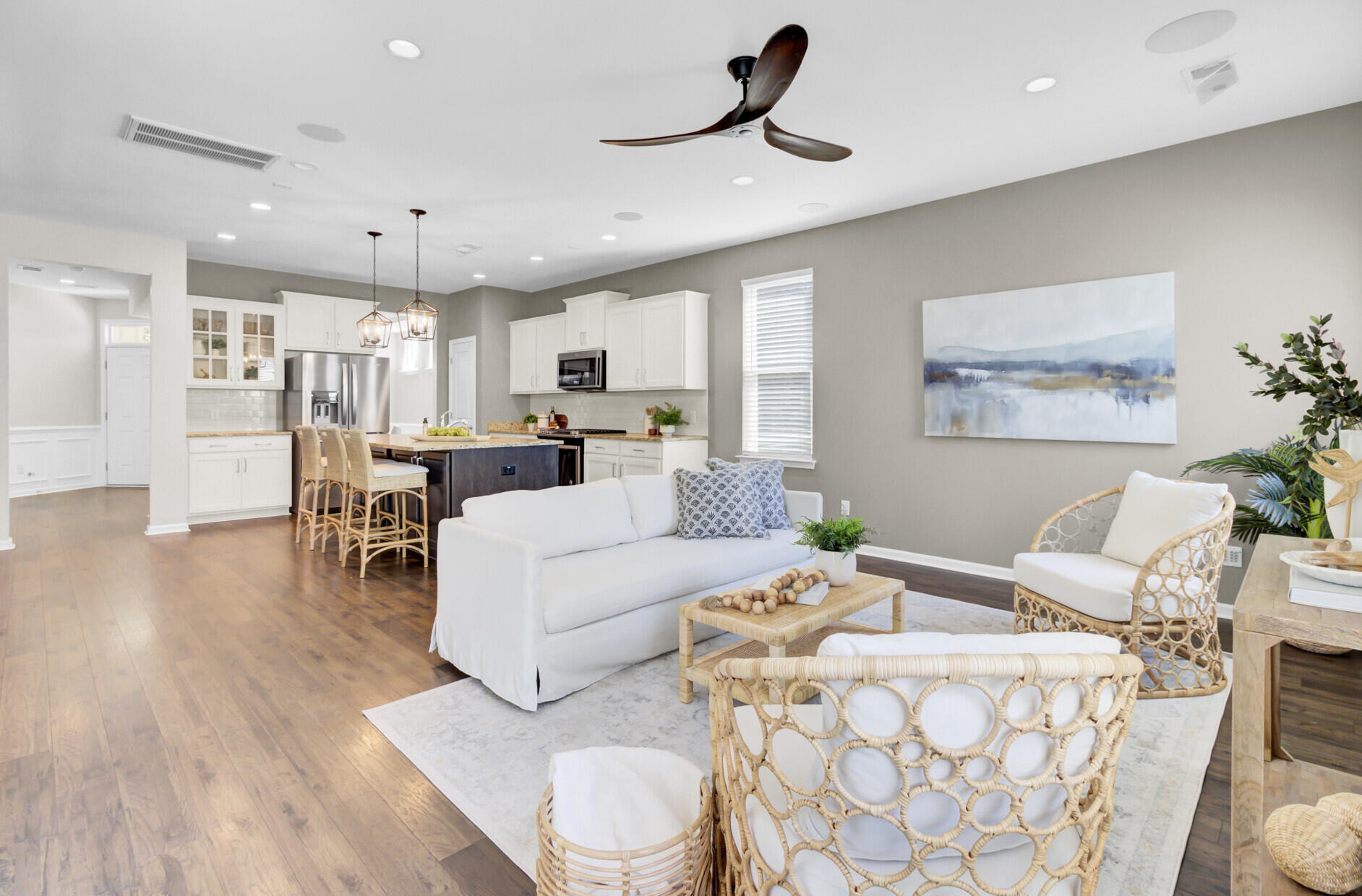 2135 Kemmerlin Street