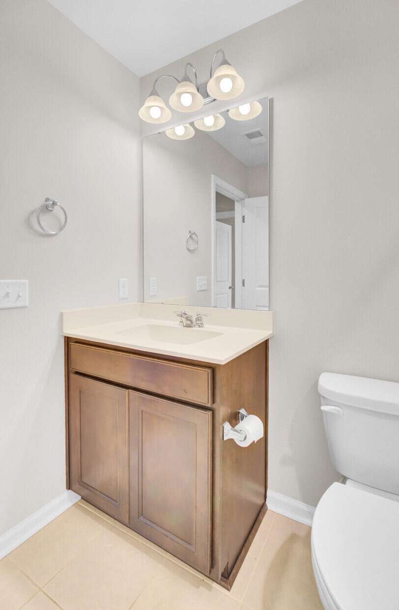 2135 Kemmerlin Street