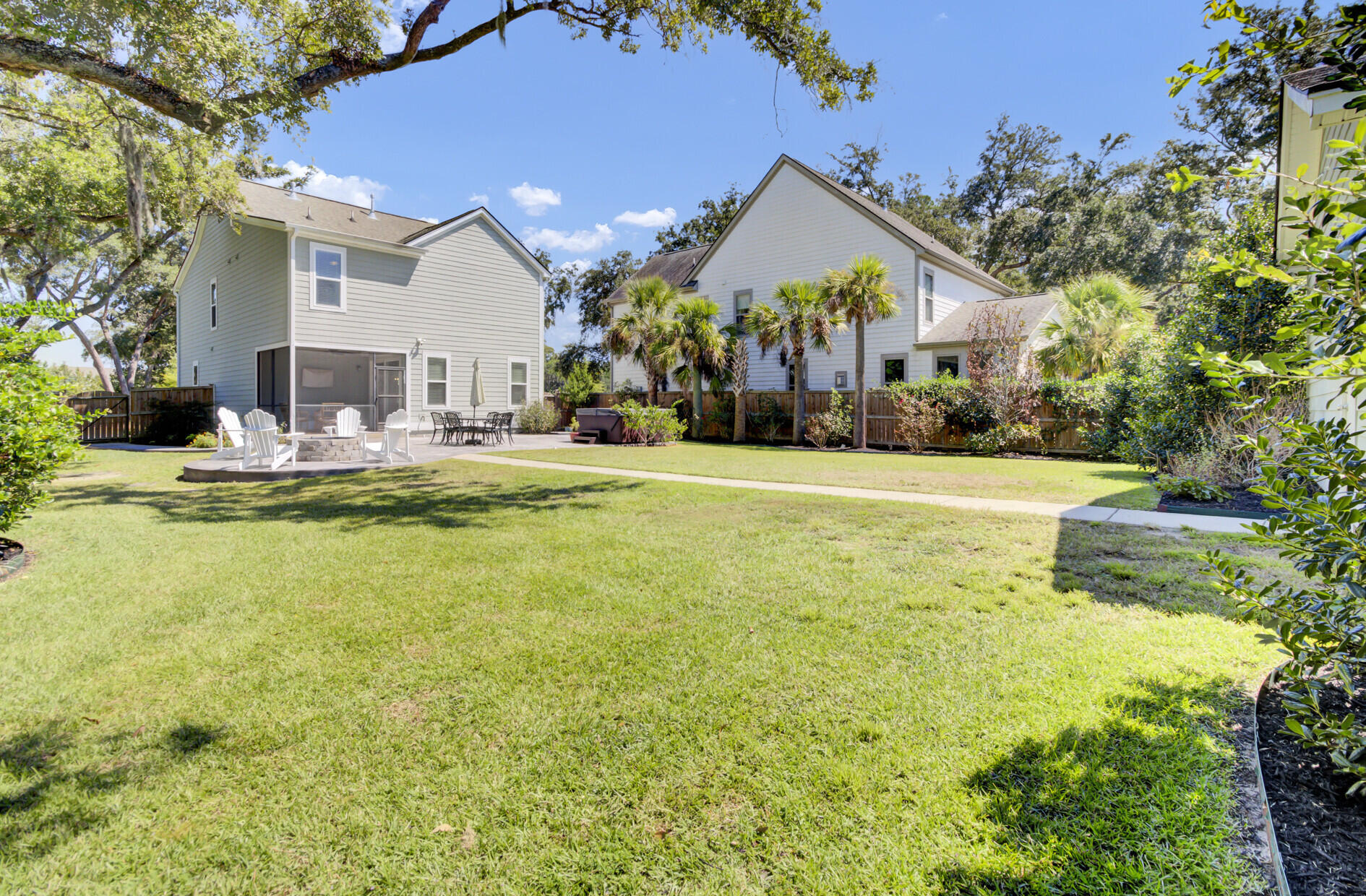 2135 Kemmerlin Street