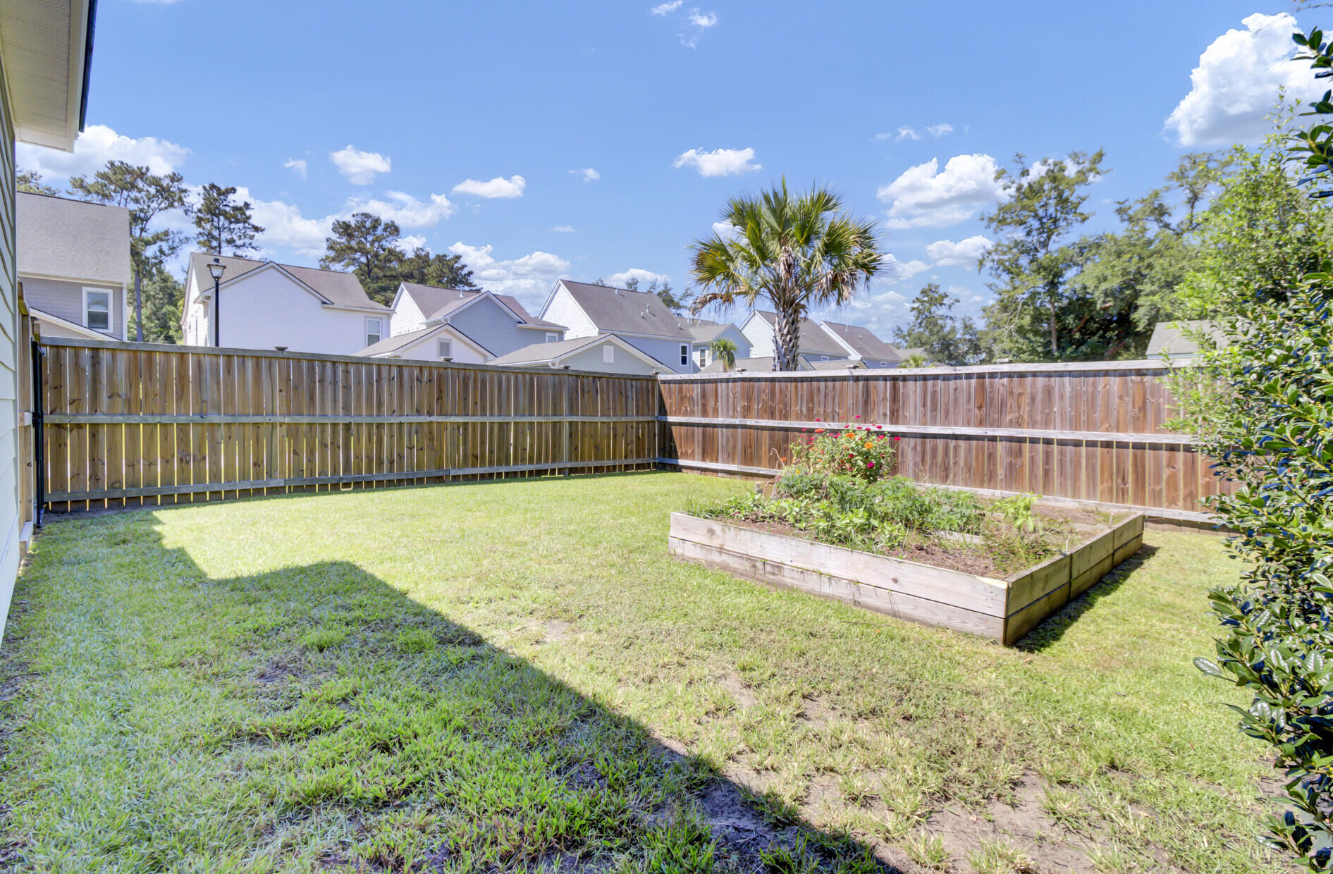 2135 Kemmerlin Street