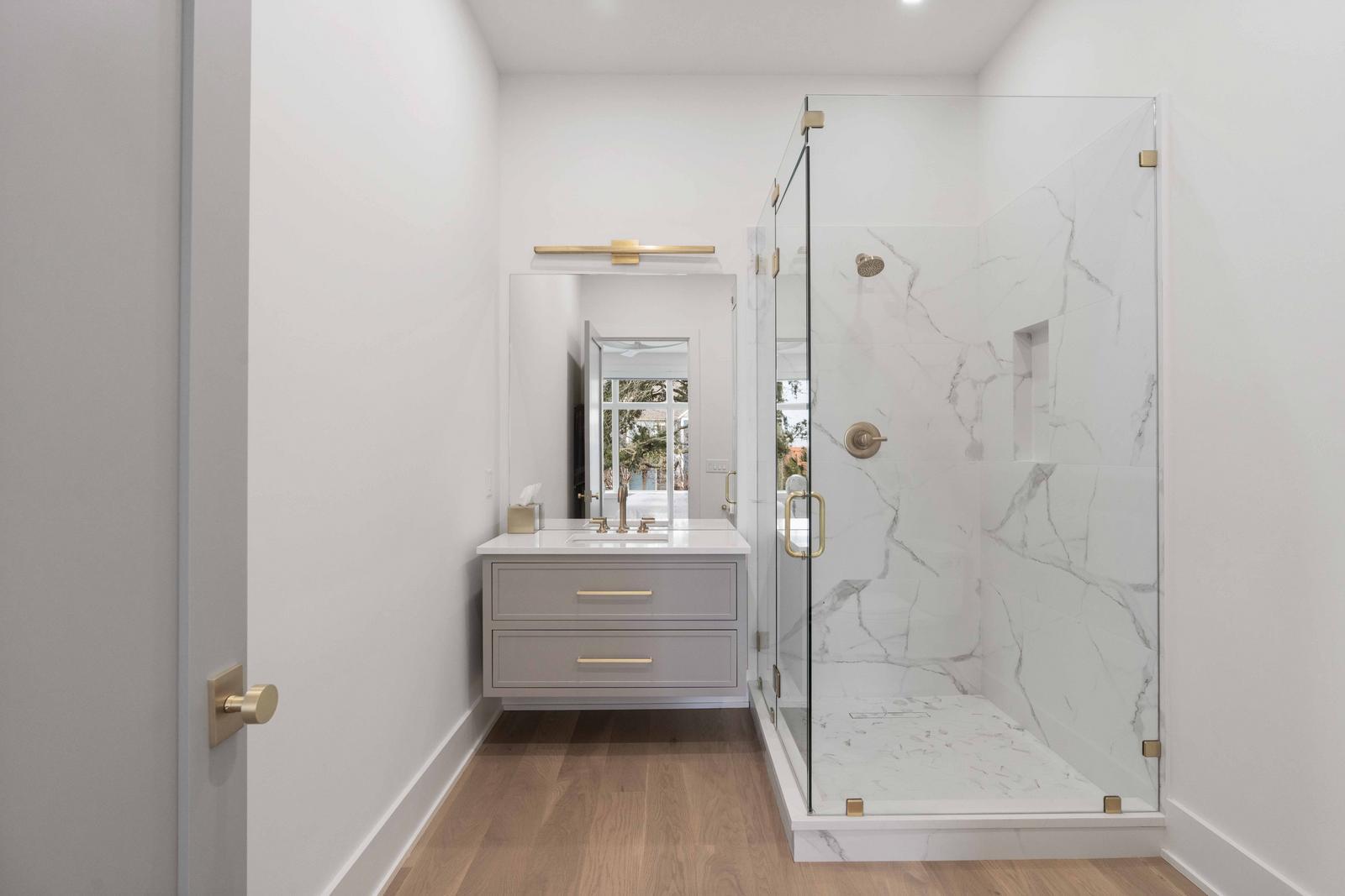 304 Carolina Boulevard