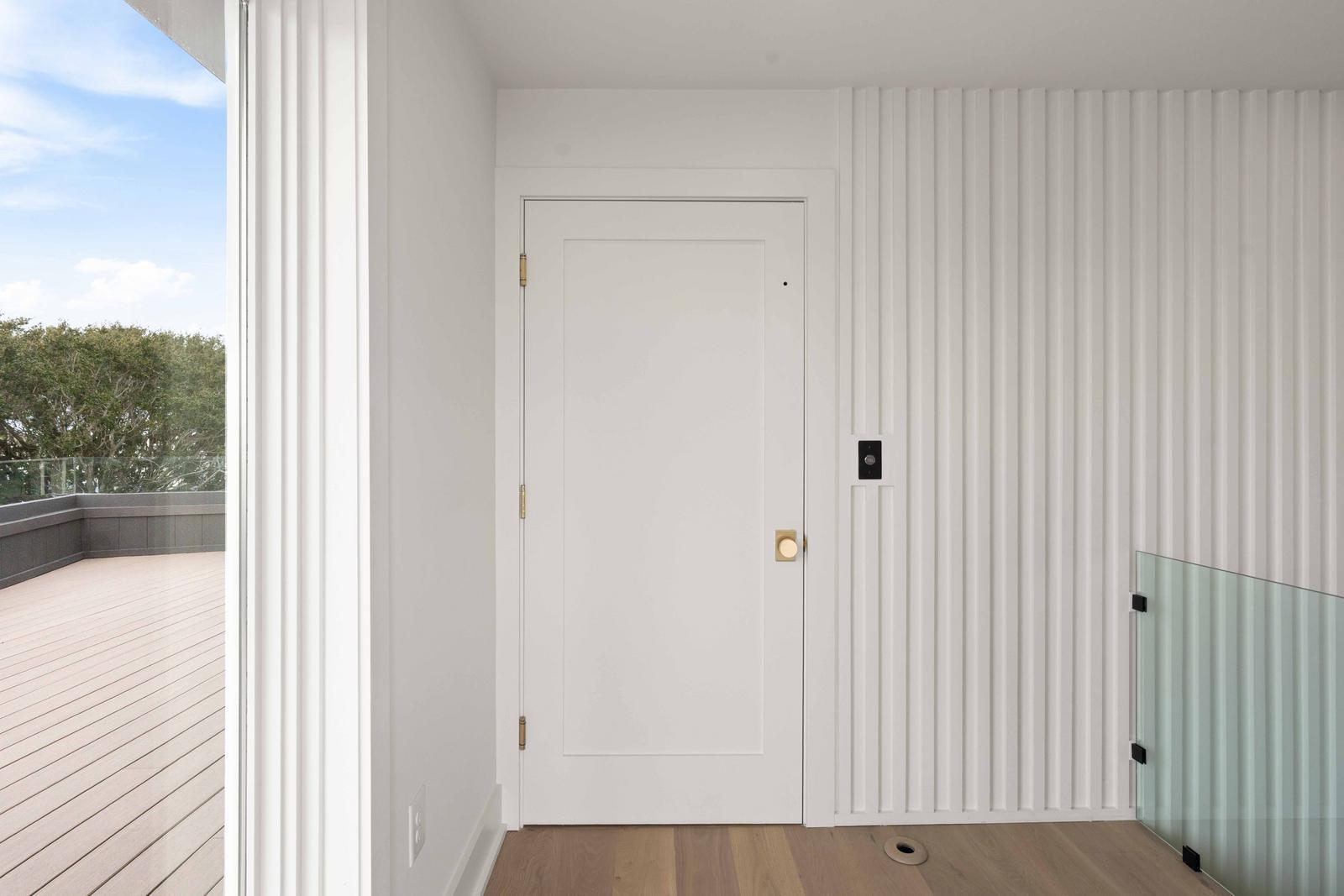 304 Carolina Boulevard