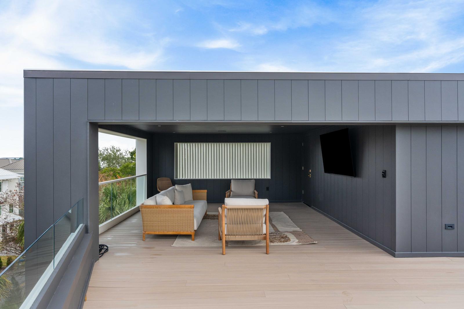 304 Carolina Boulevard