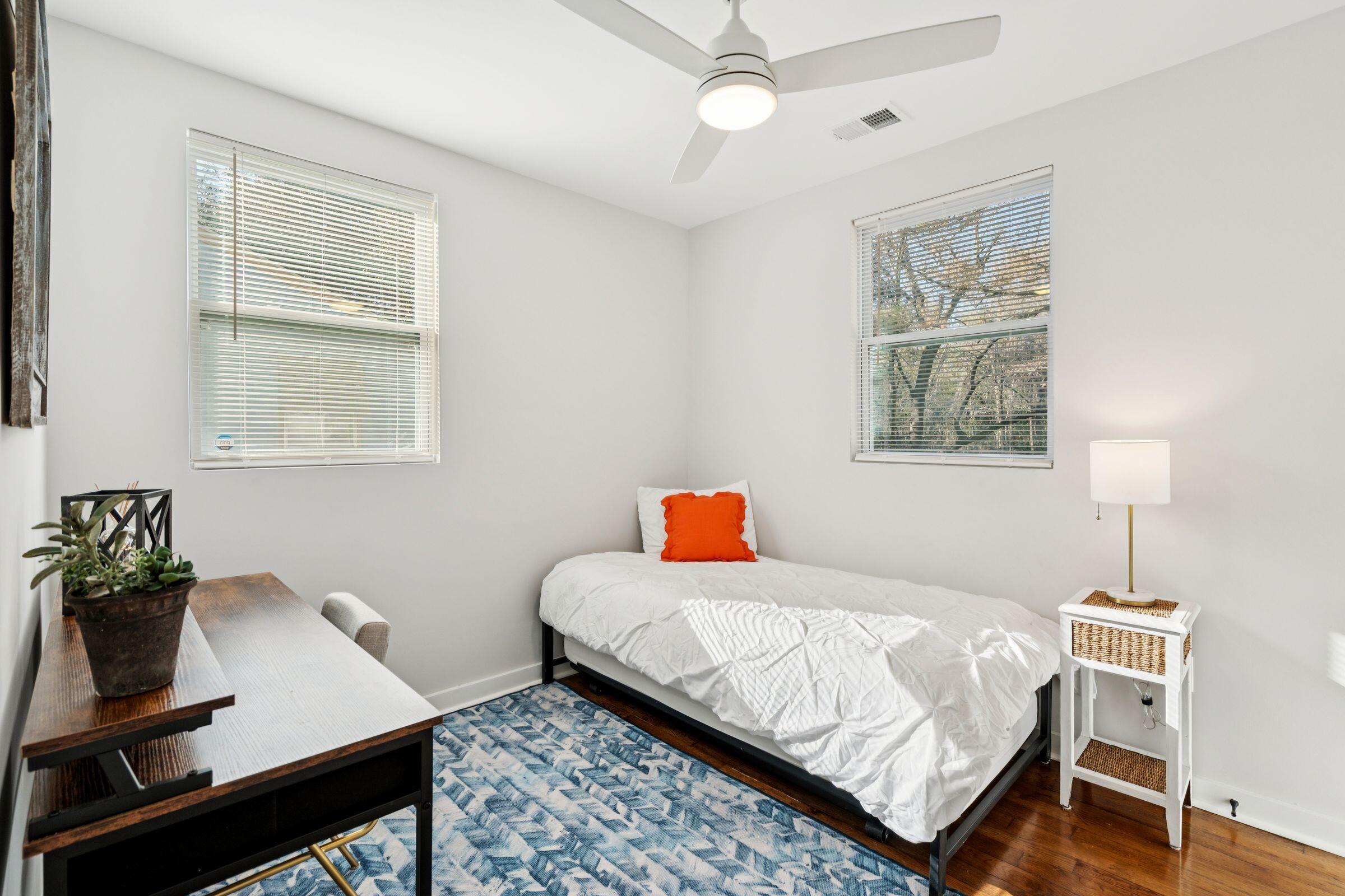 2384 Cambridge Avenue