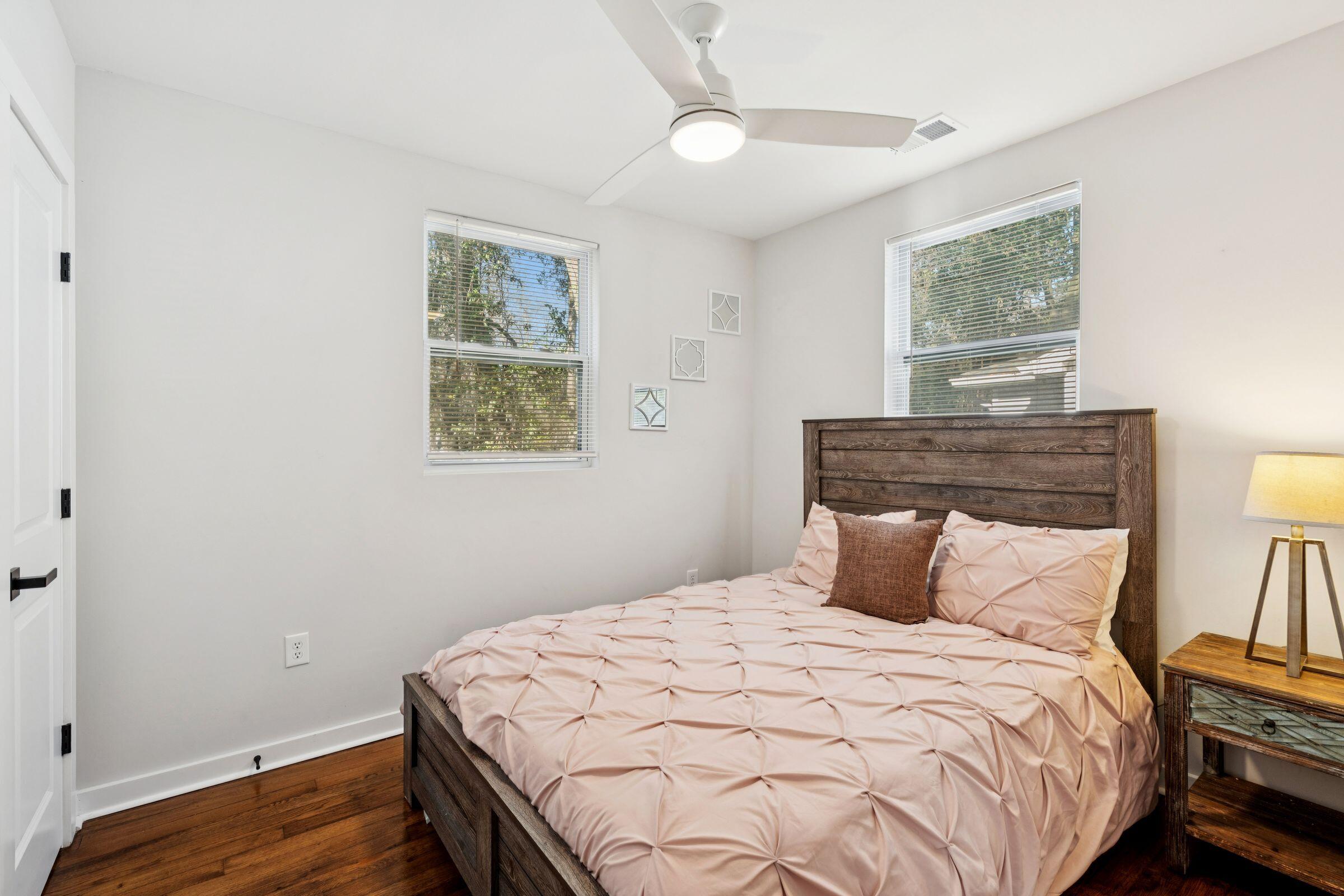 2384 Cambridge Avenue