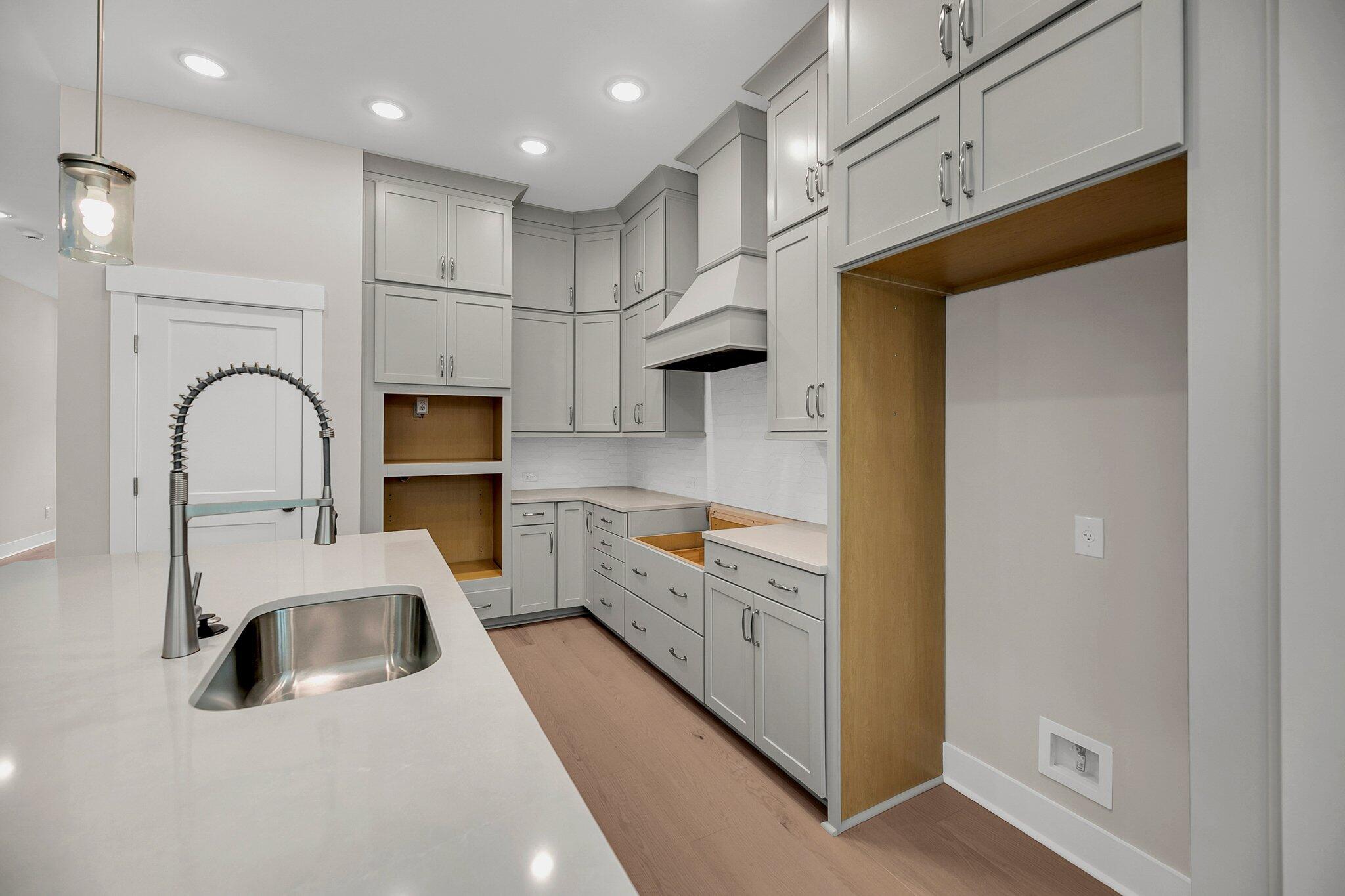 541 Spiral Ramp Court