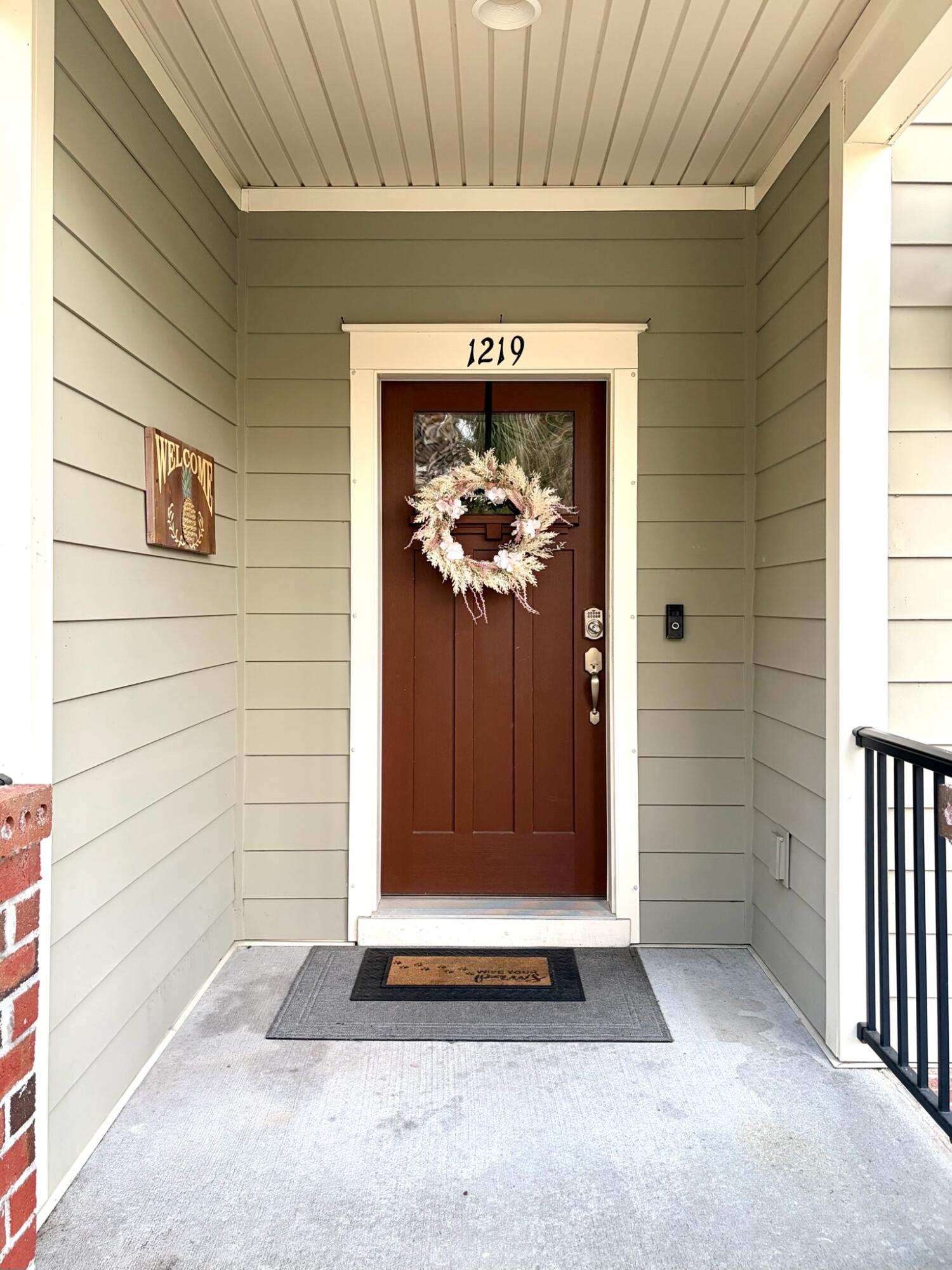 1219 Dingle Road