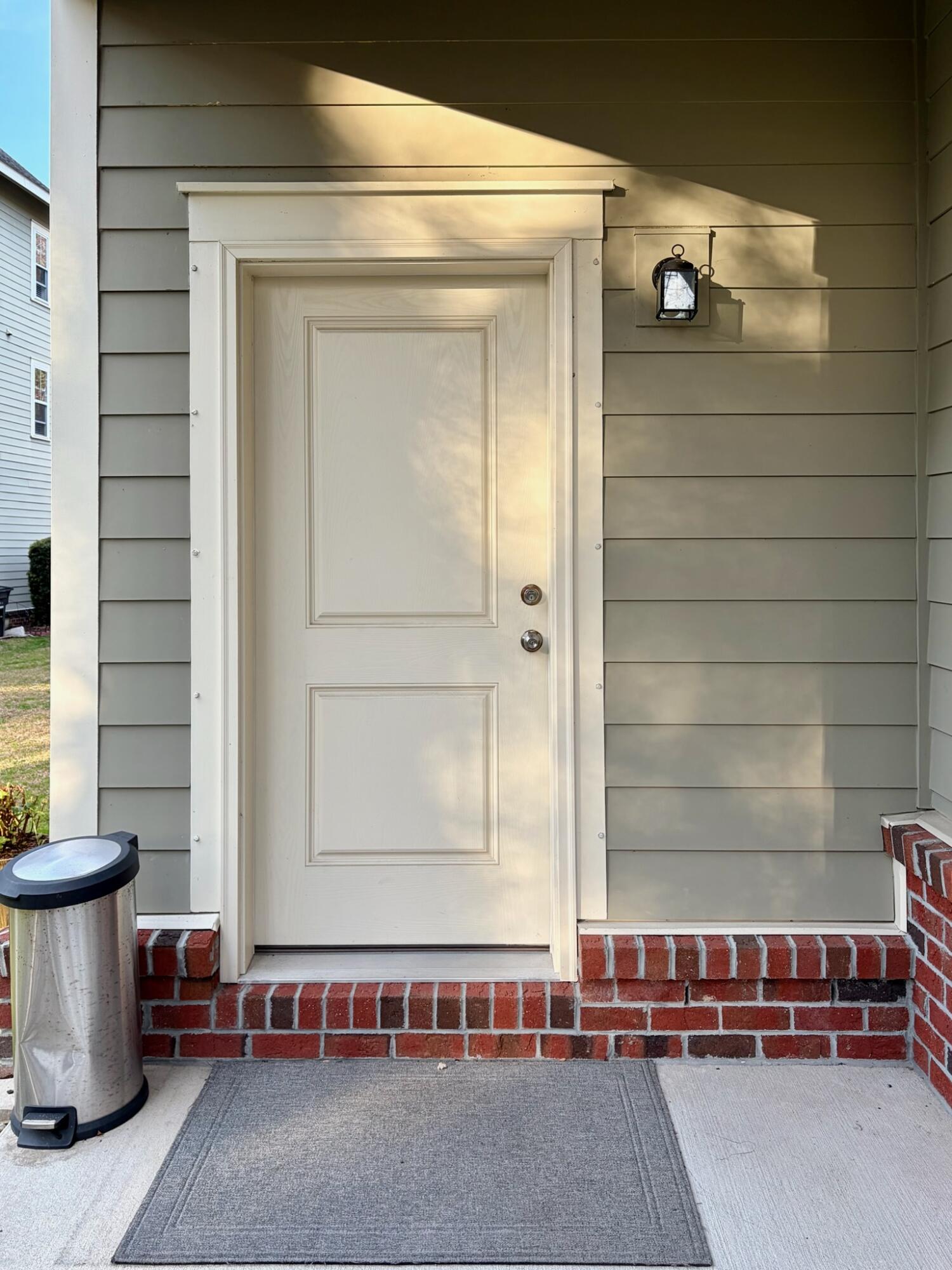 1219 Dingle Road