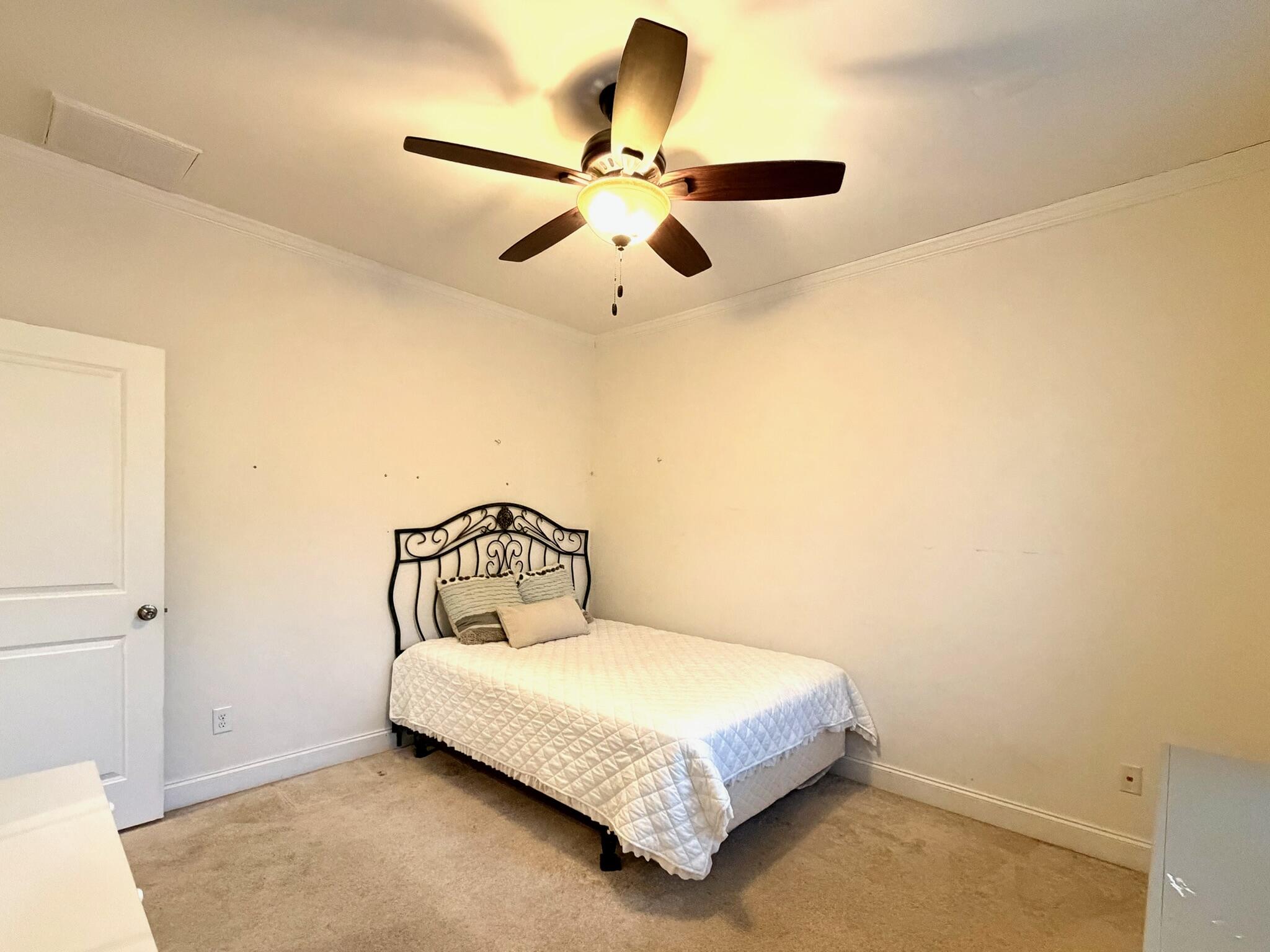 1219 Dingle Road