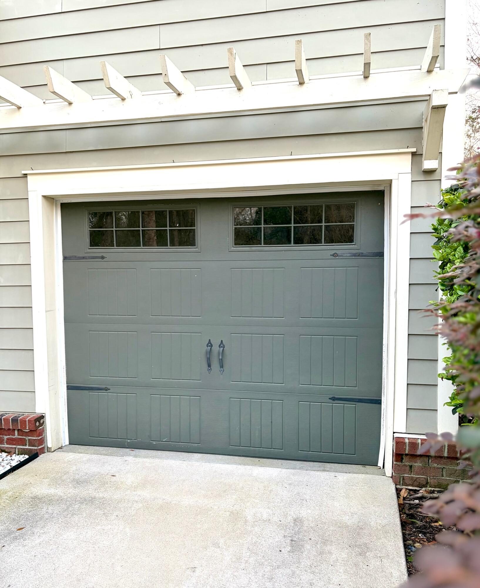 1219 Dingle Road