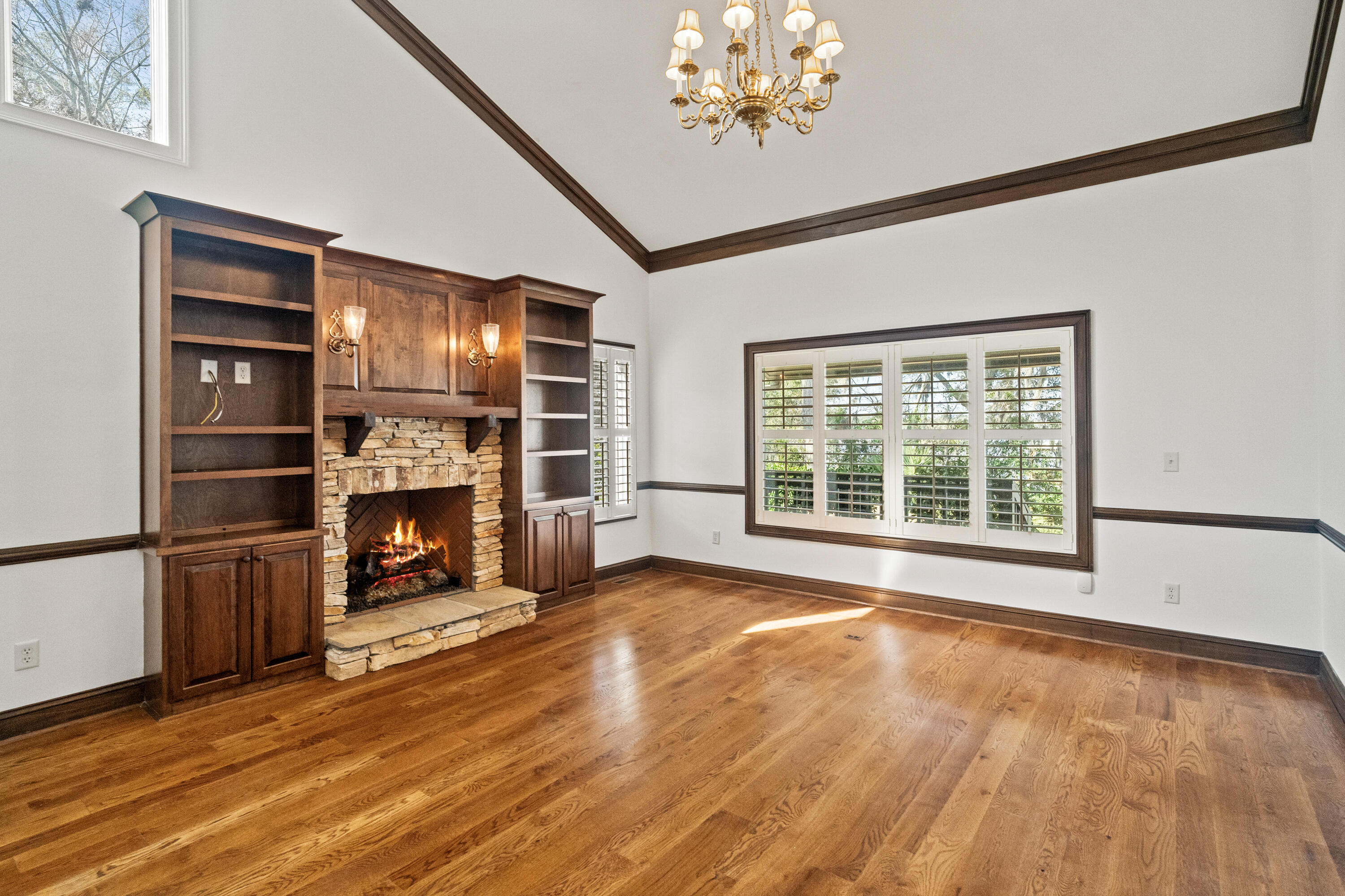 33 Wappoo Creek Place