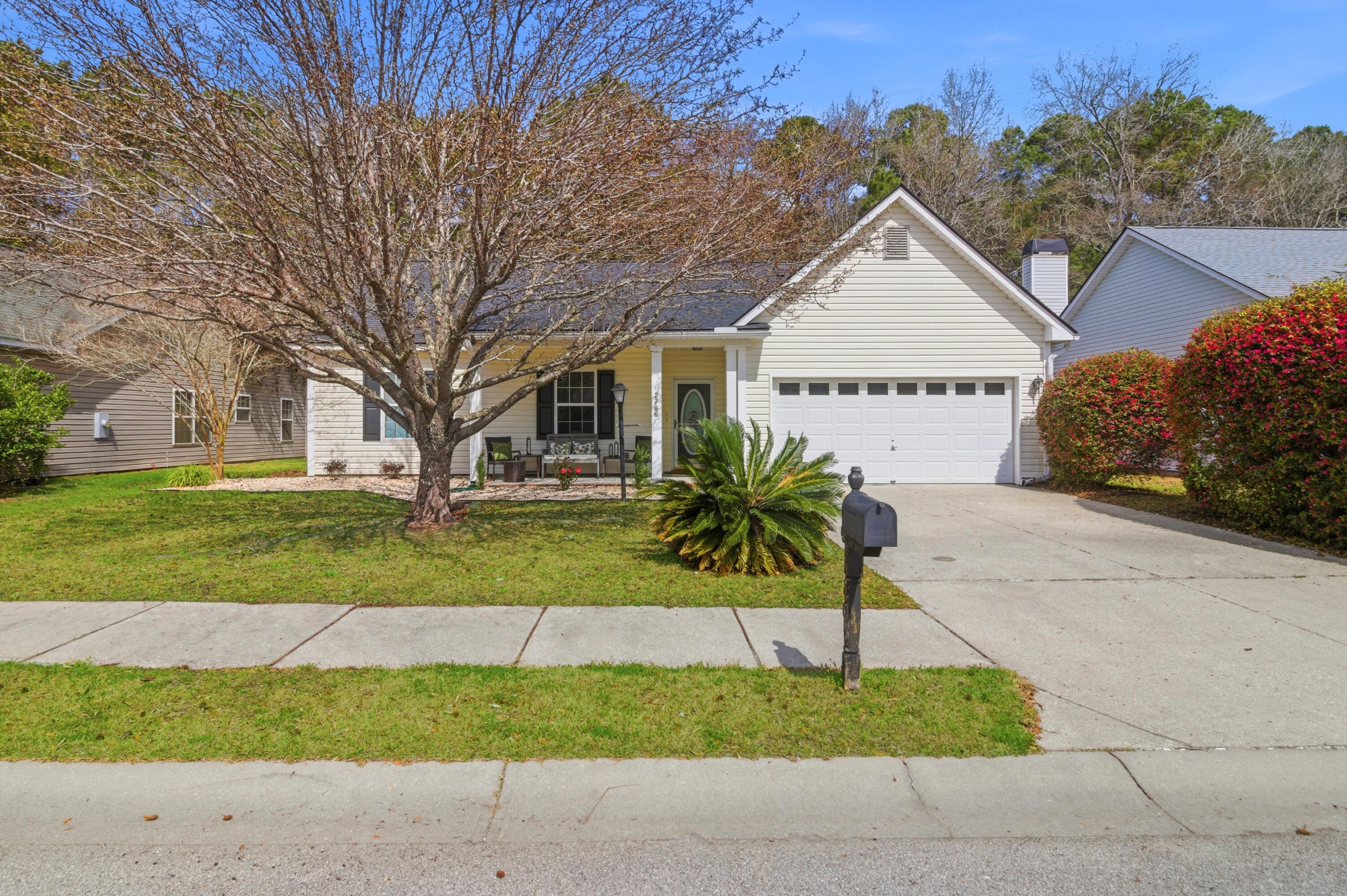 2786 August Road