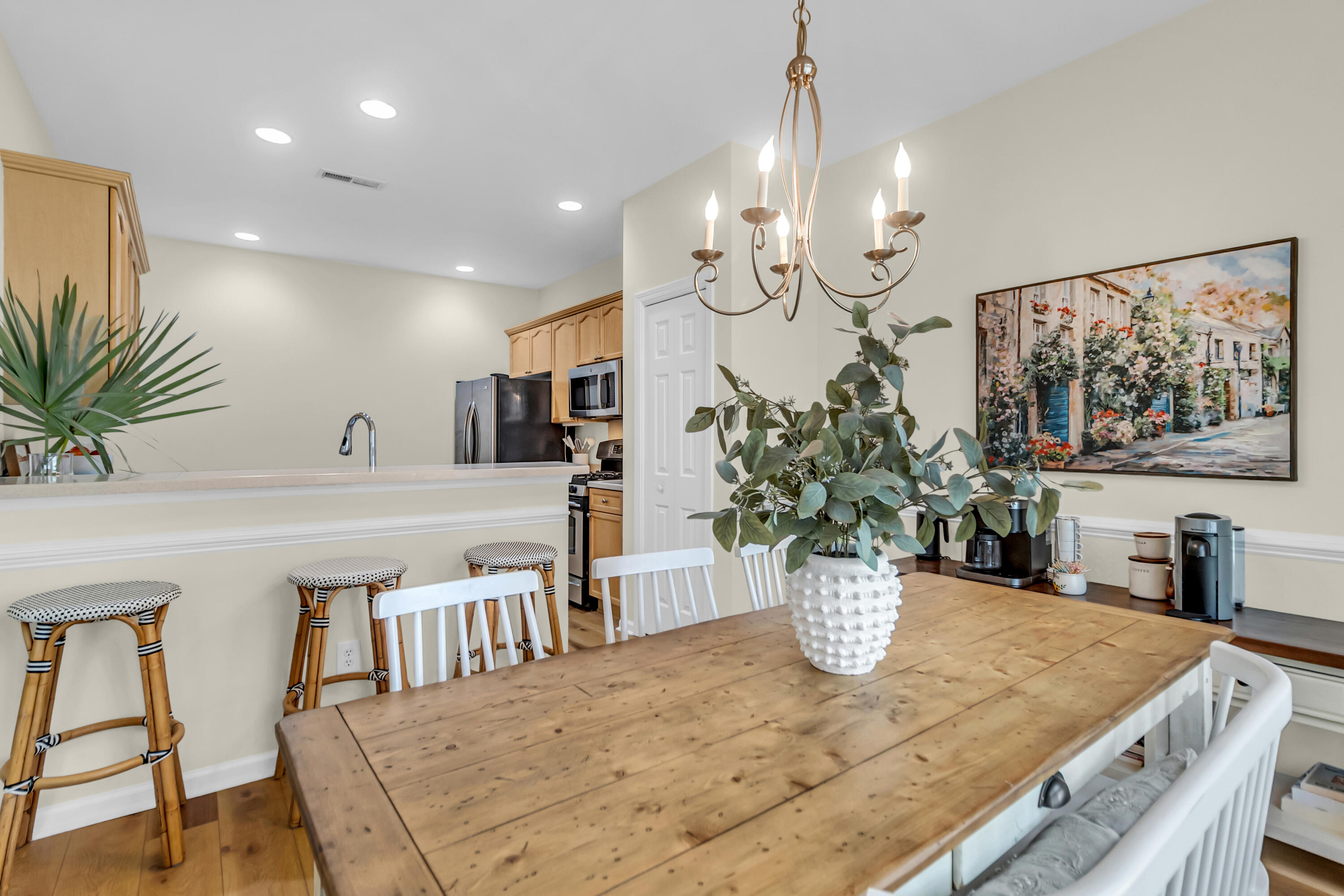 2786 August Road