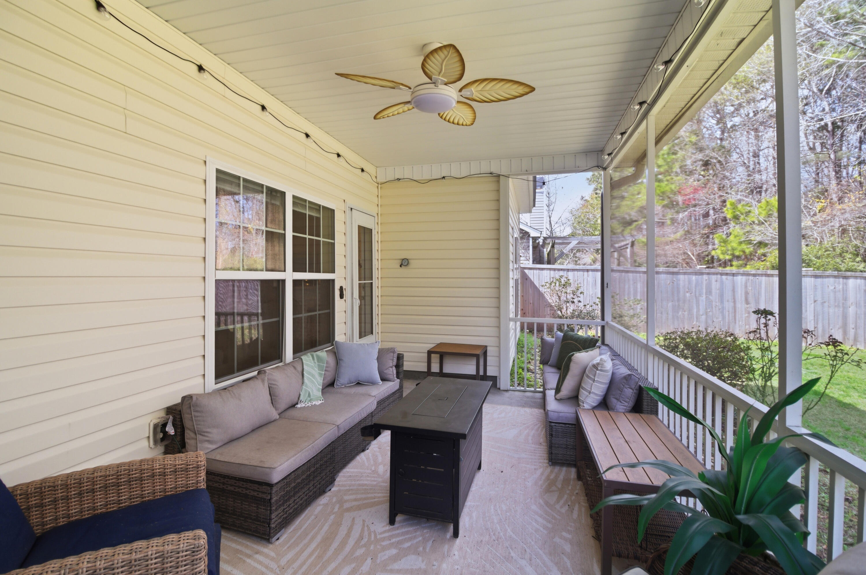 2786 August Road