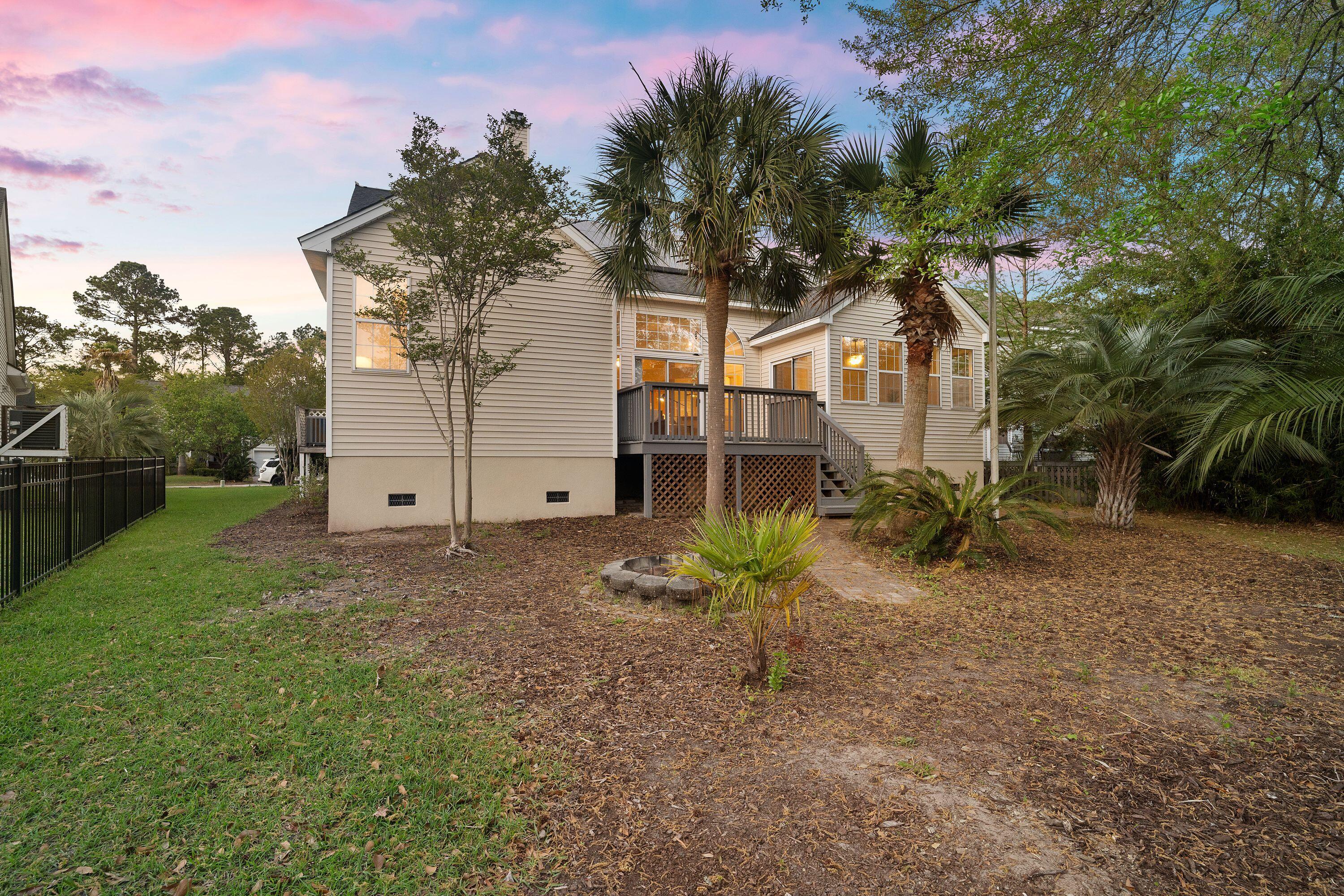 1892 Palmetto Isle Drive