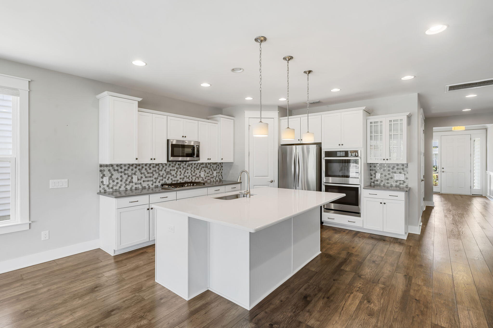 548 Four Seasons Boulevard