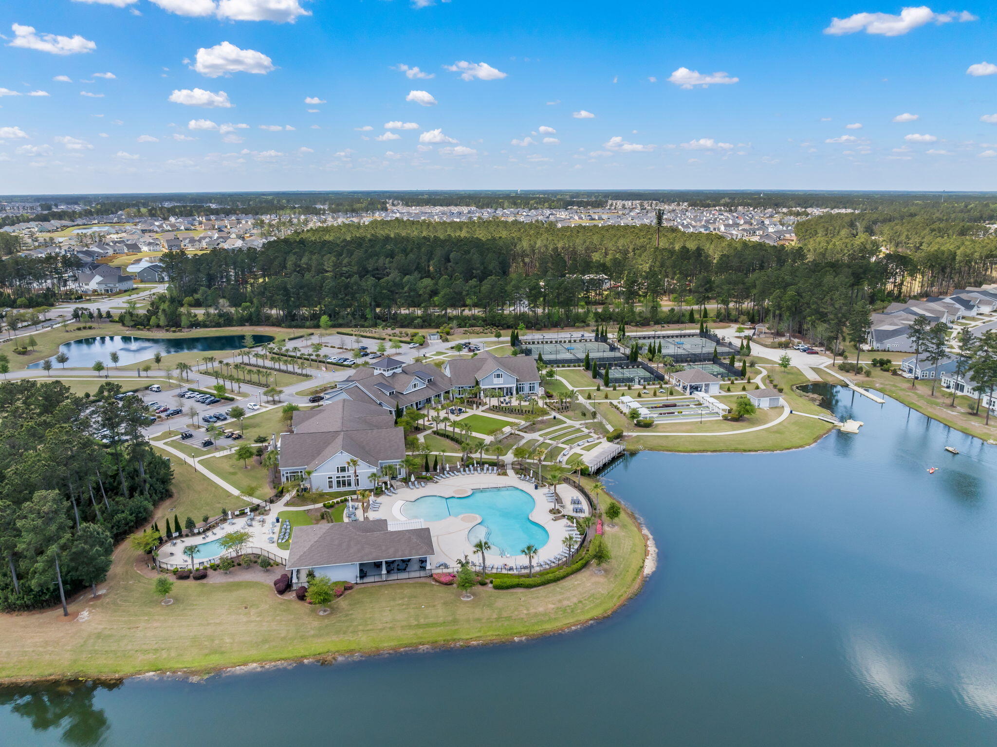 548 Four Seasons Boulevard