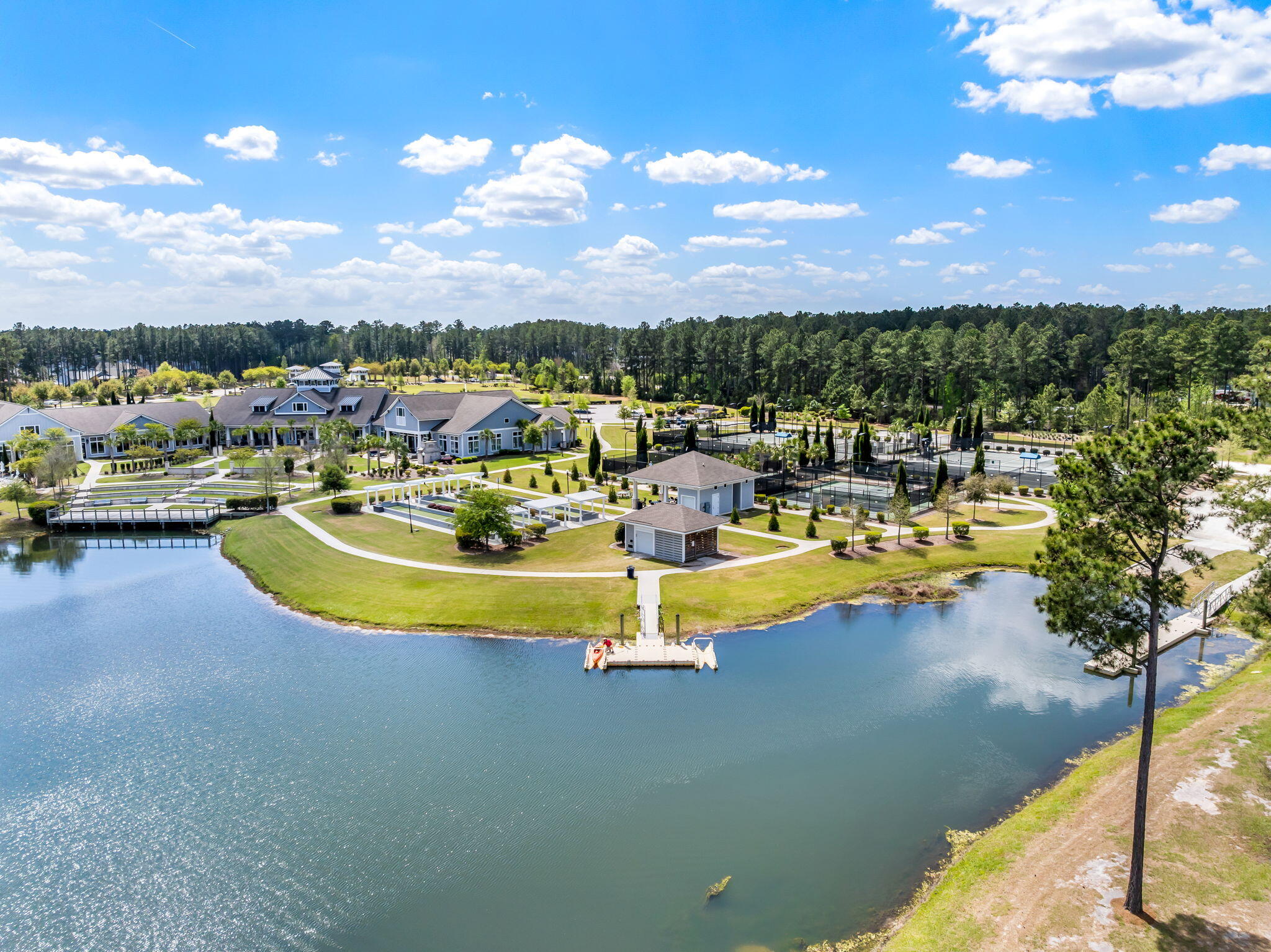 548 Four Seasons Boulevard