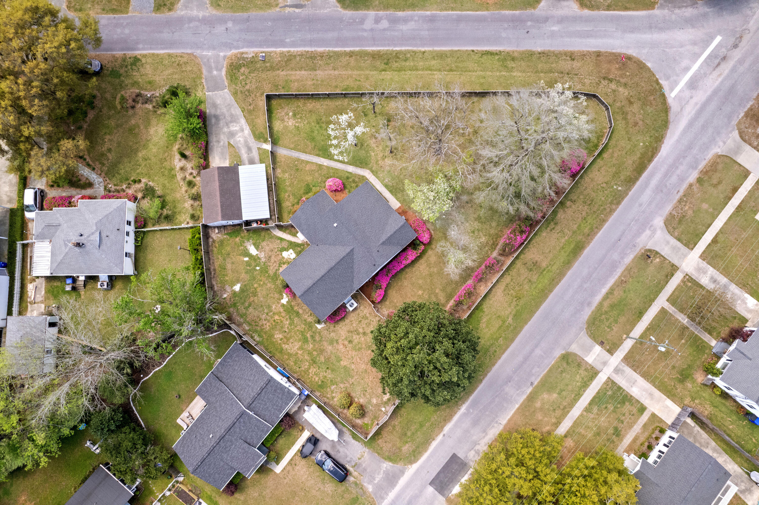 5252 Braddock Avenue