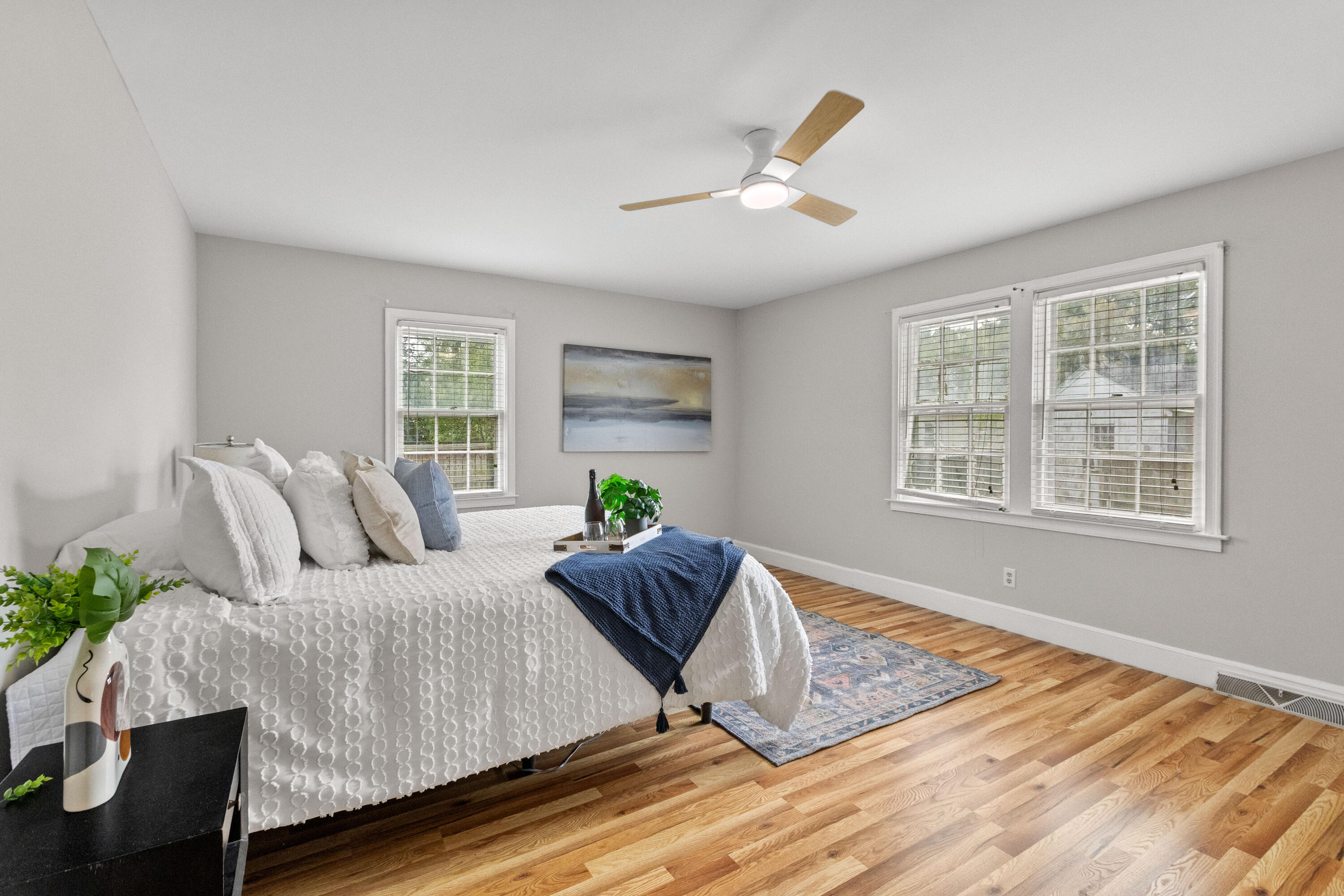 5252 Braddock Avenue