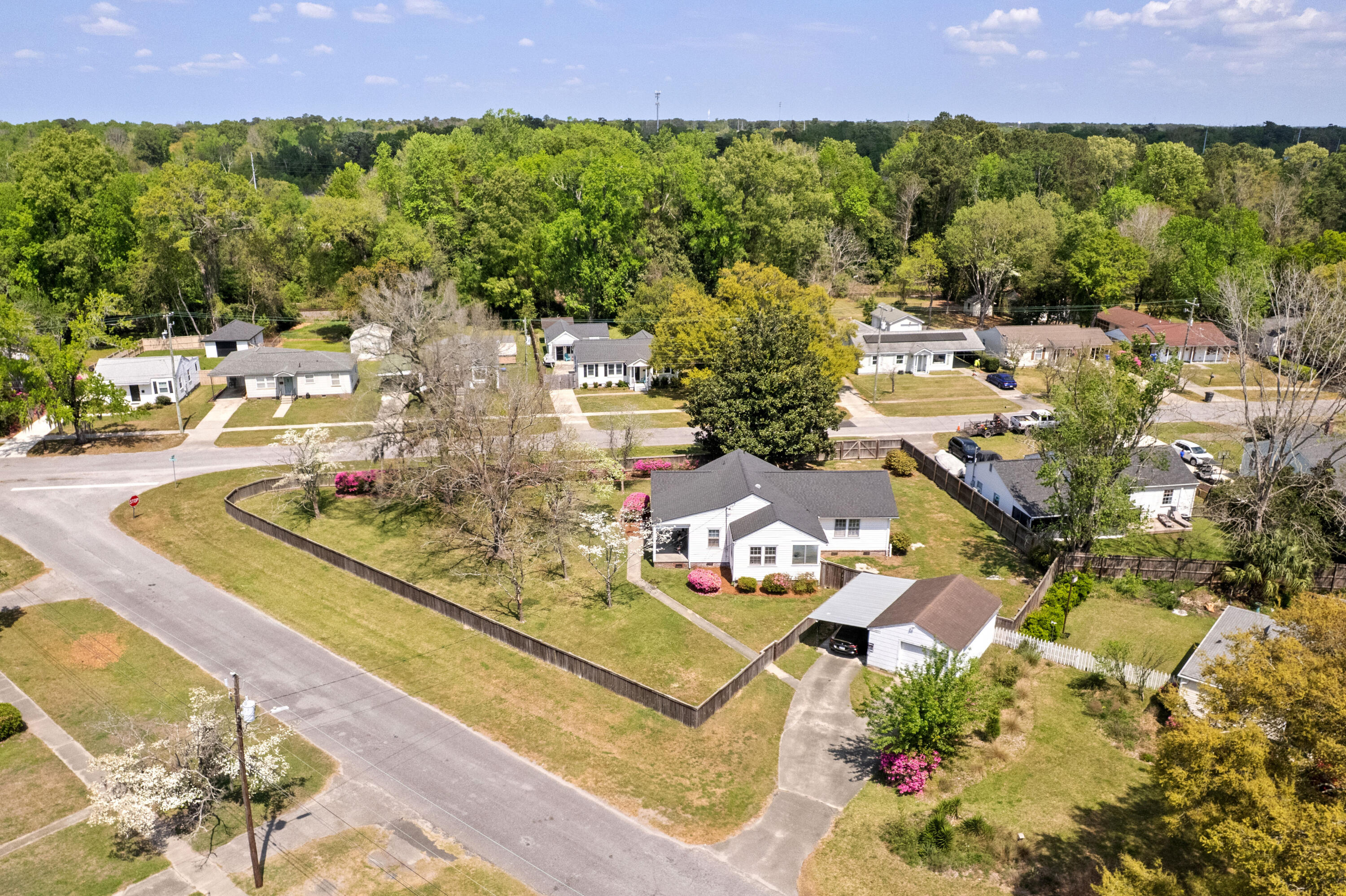 5252 Braddock Avenue