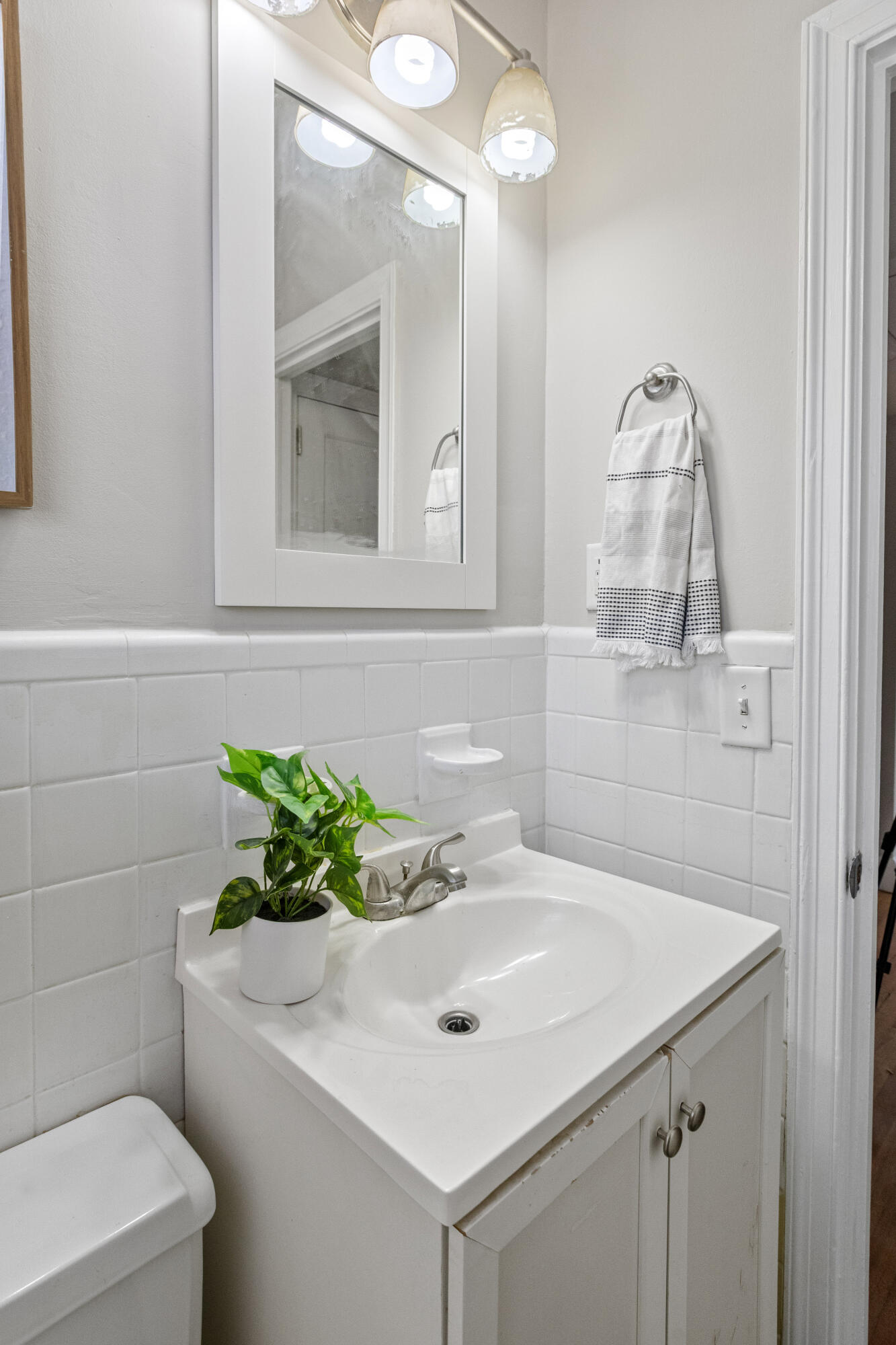 5252 Braddock Avenue