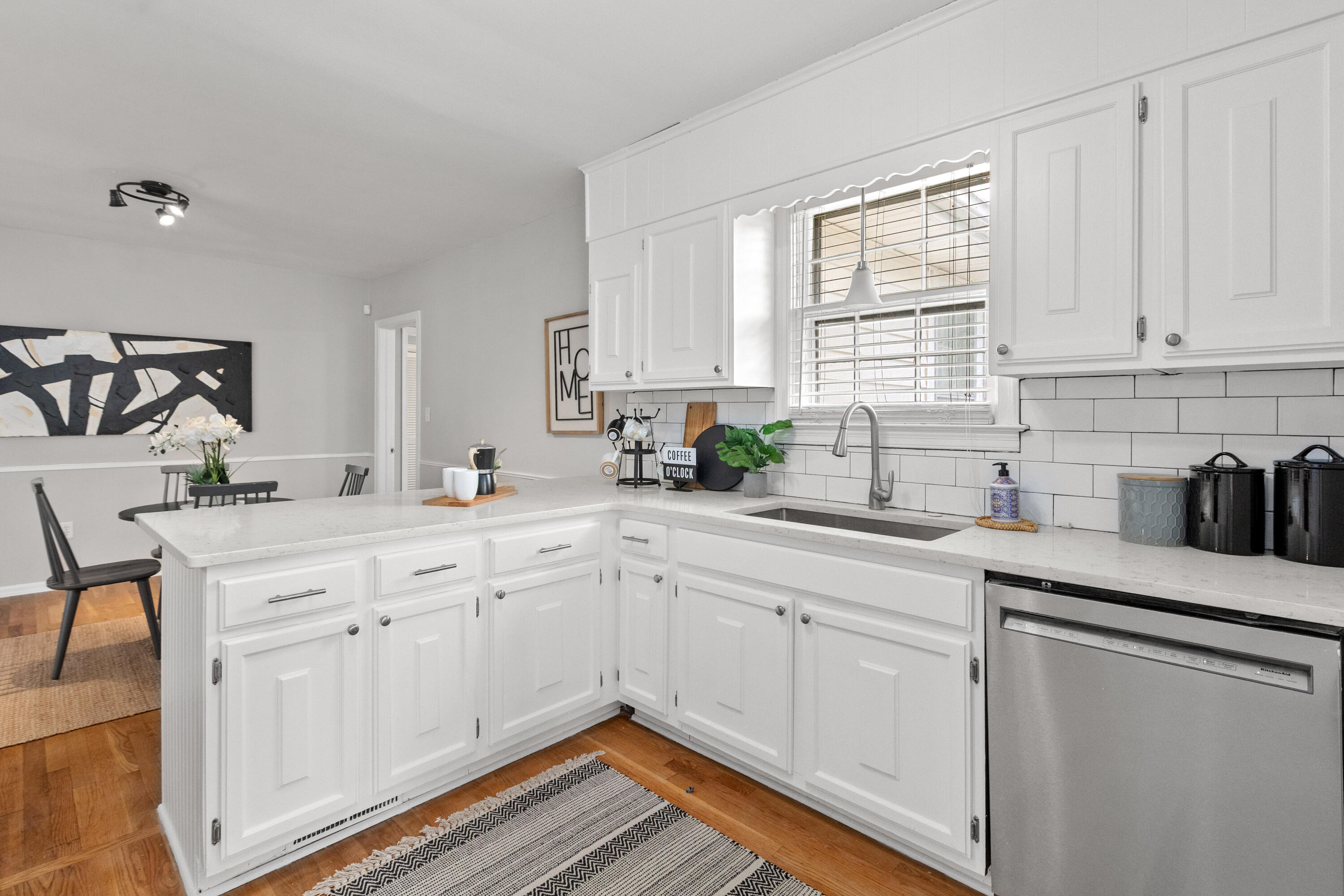 5252 Braddock Avenue