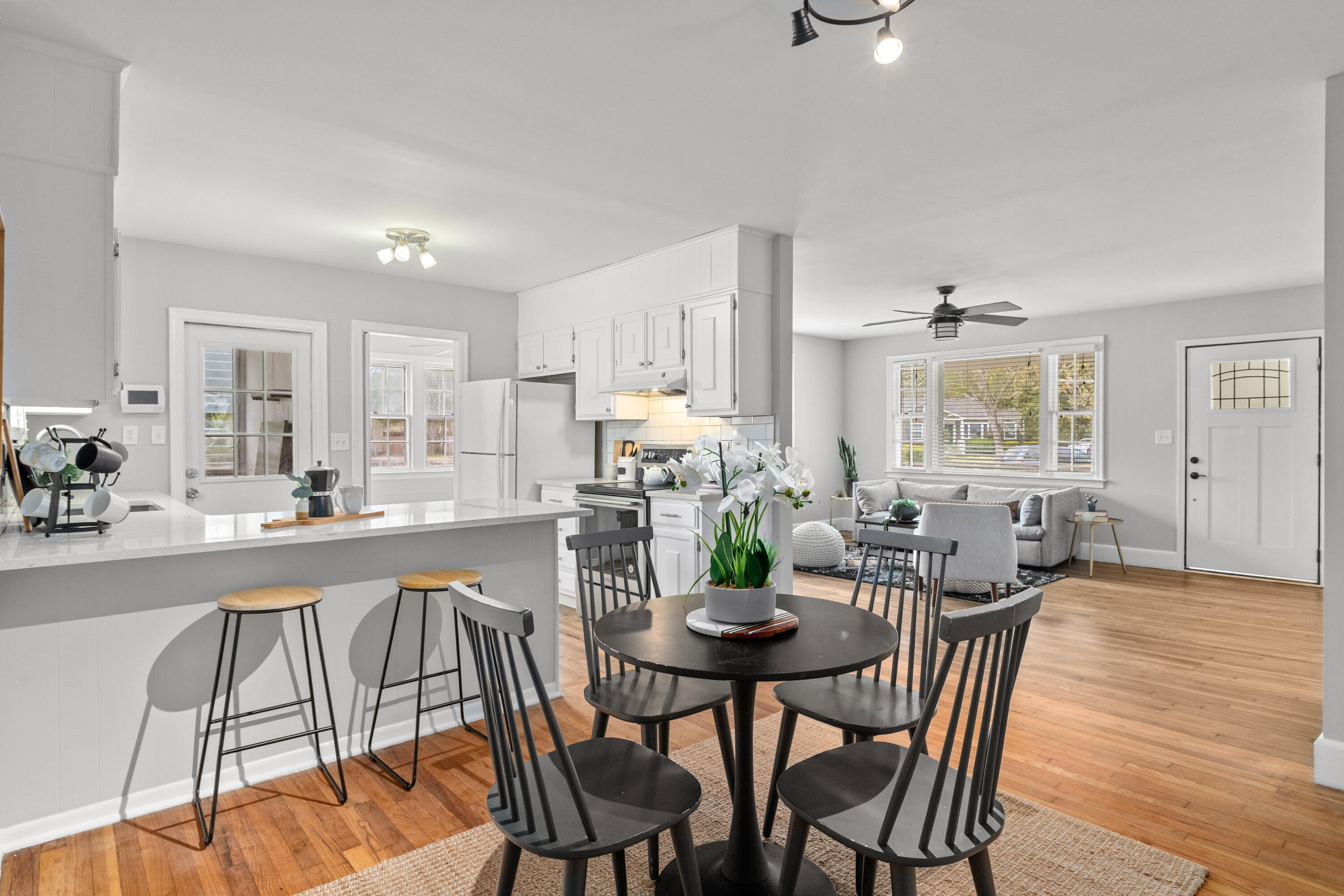 5252 Braddock Avenue