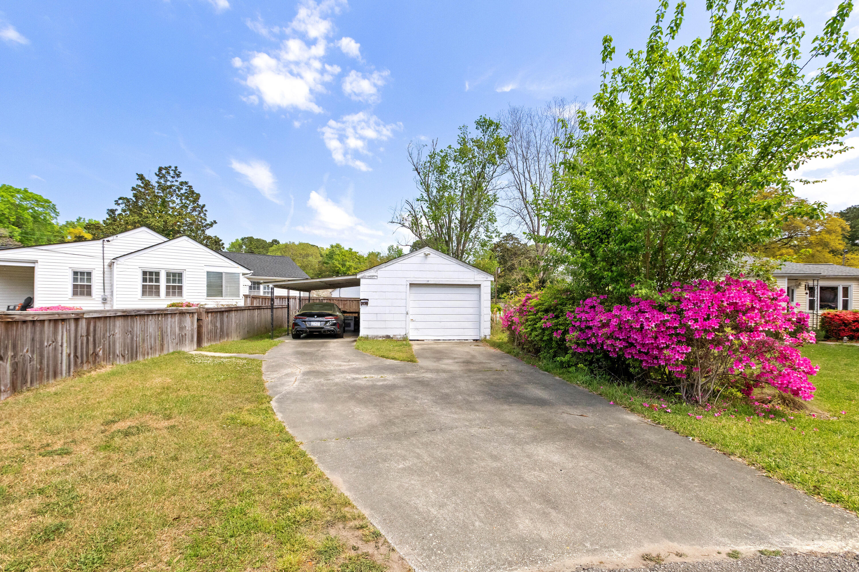 5252 Braddock Avenue