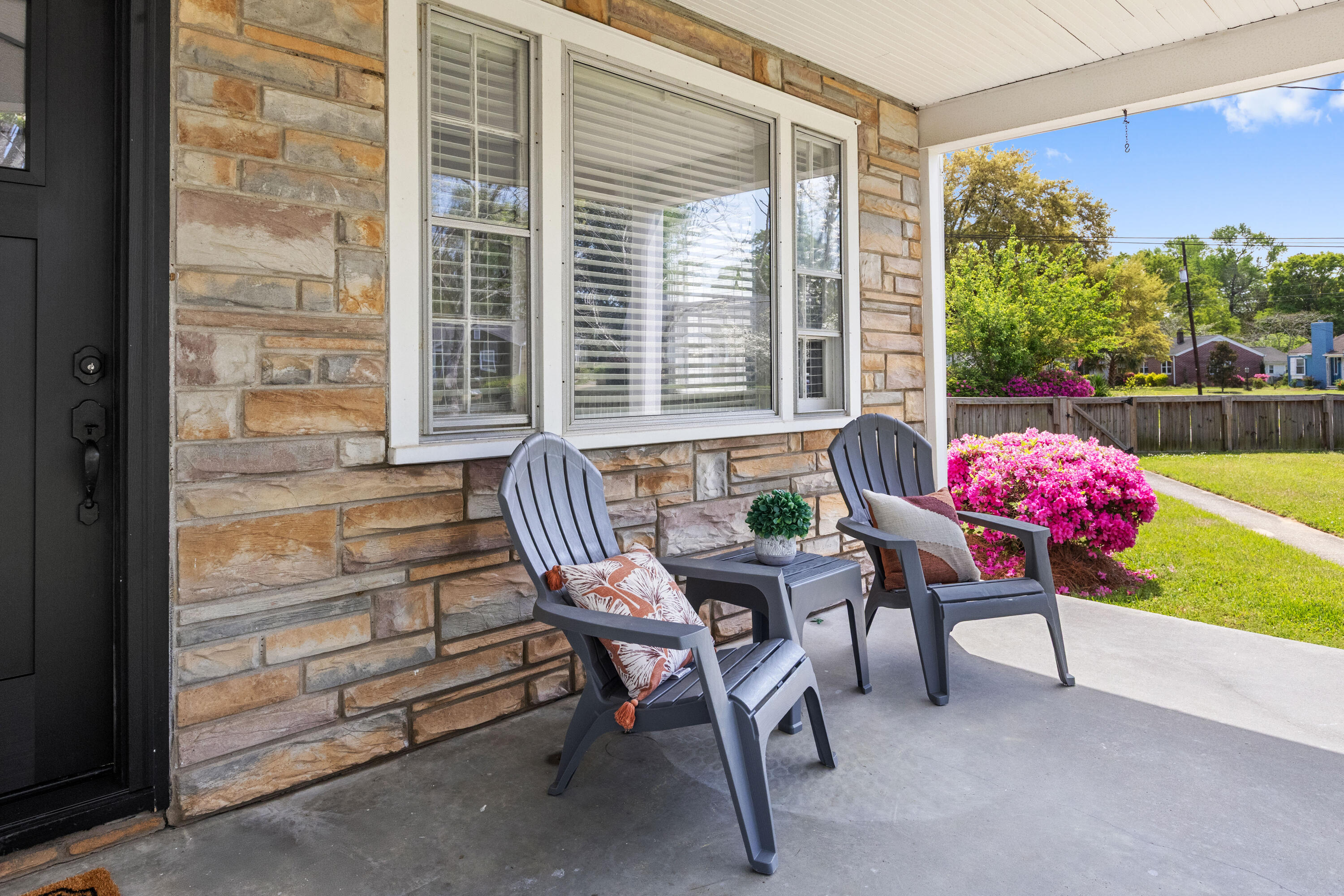 5252 Braddock Avenue