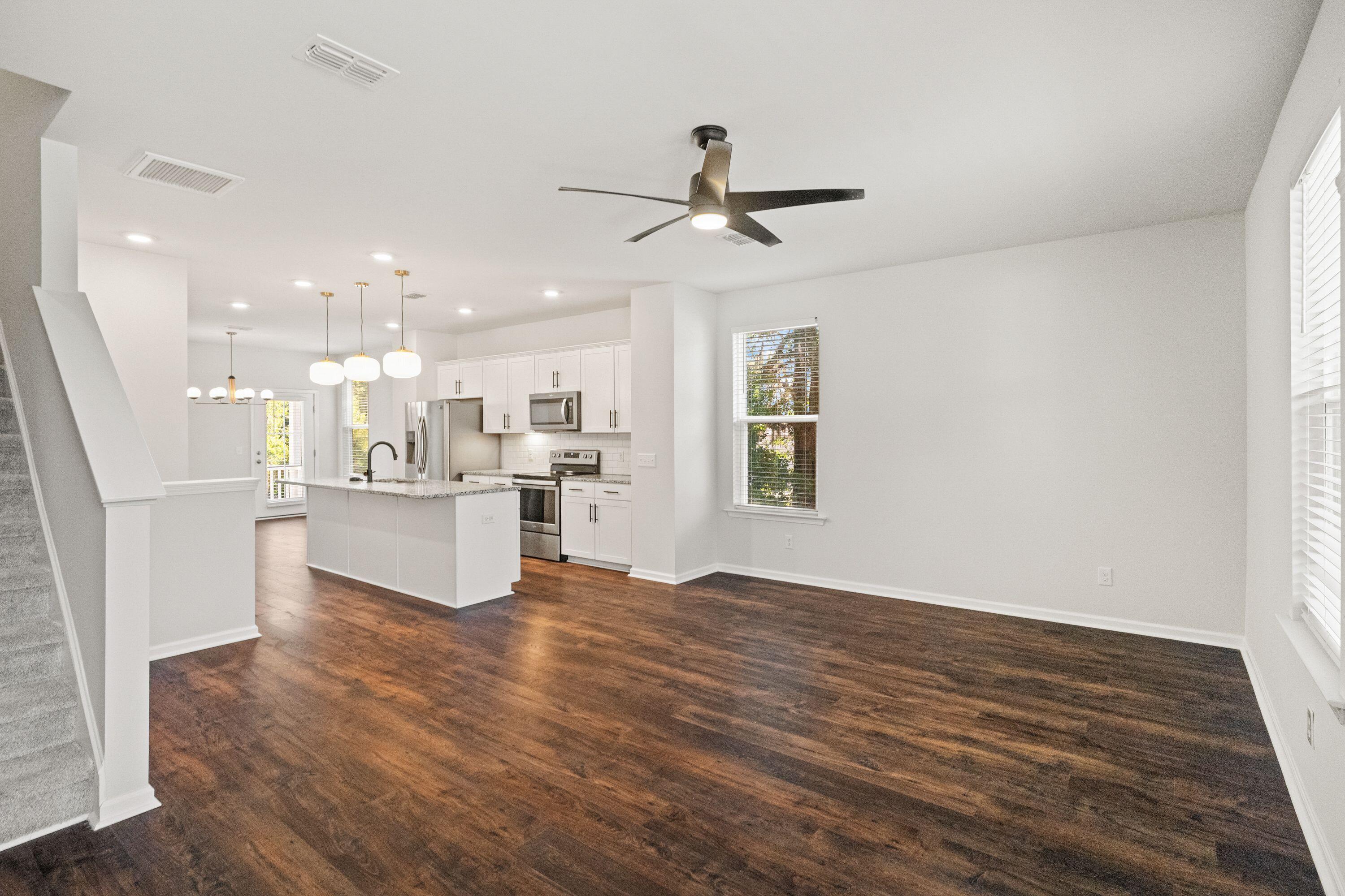 101 Rowans Creek Drive