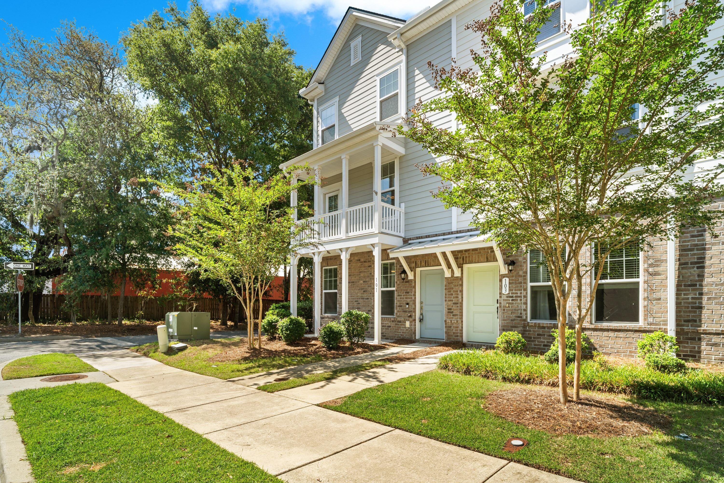 101 Rowans Creek Drive